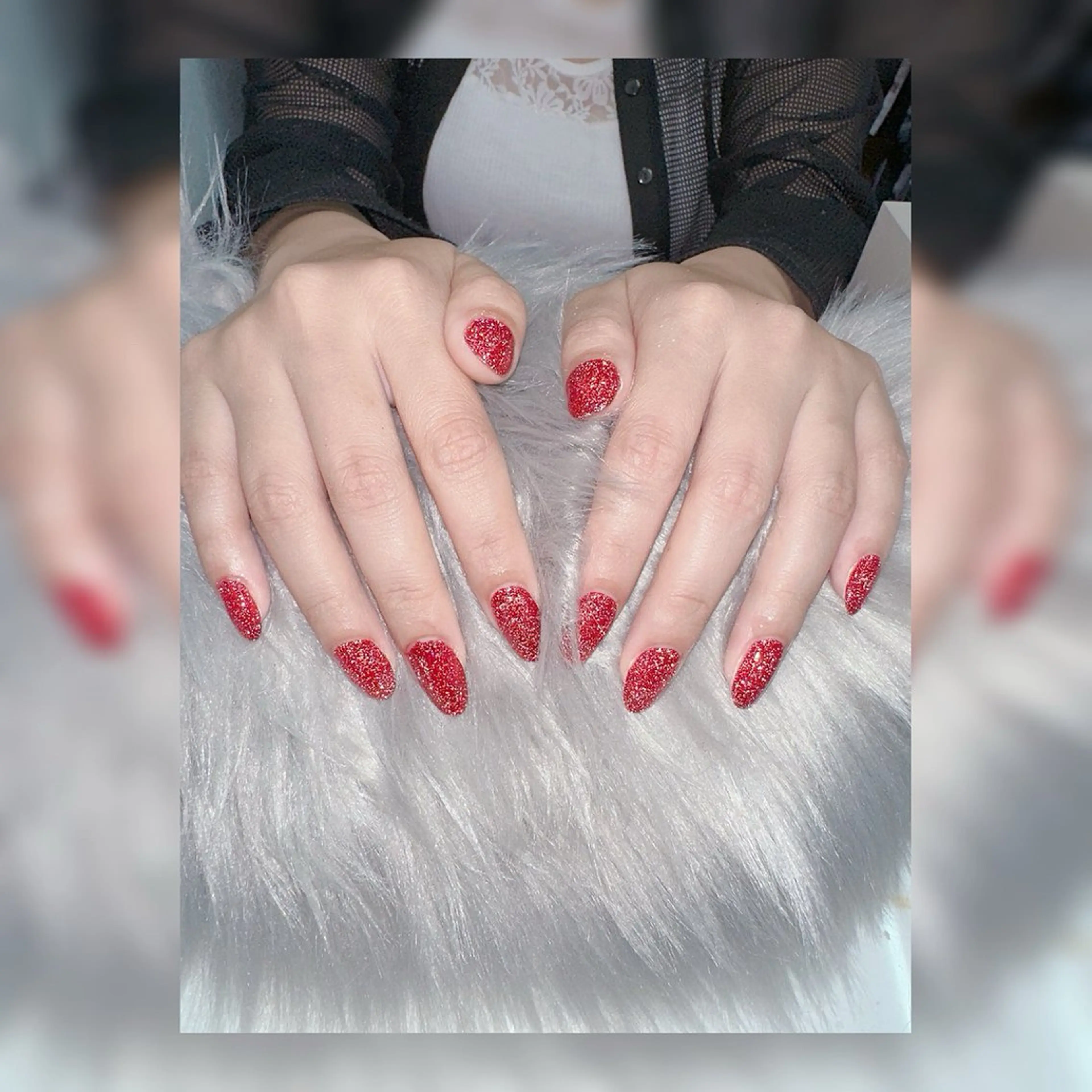 ネイル ラメ(グリッター) ワンカラーネイル 赤色 ハンドネイル nicoto Harukiのネイルデザイン