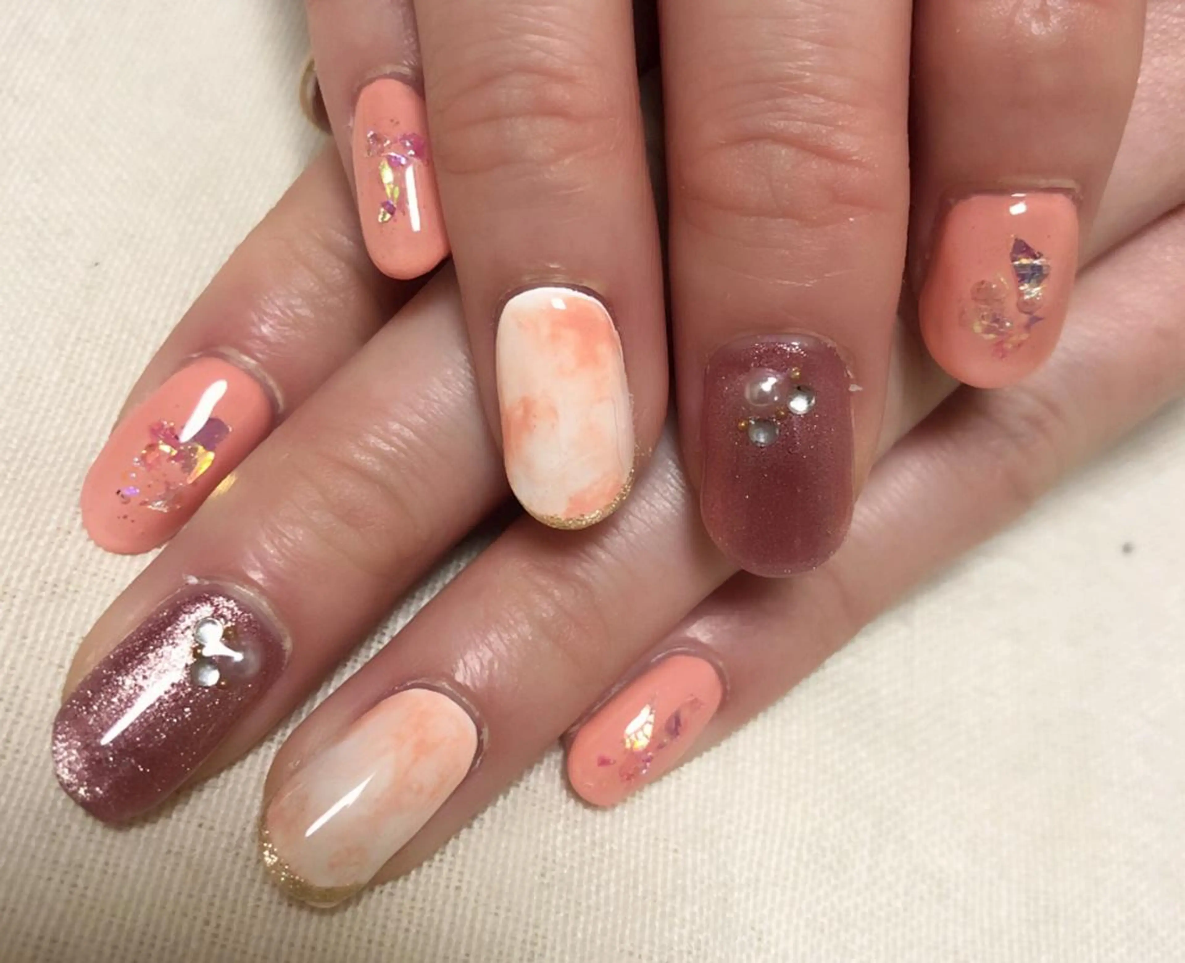 ネイル AZU nailのネイルデザイン