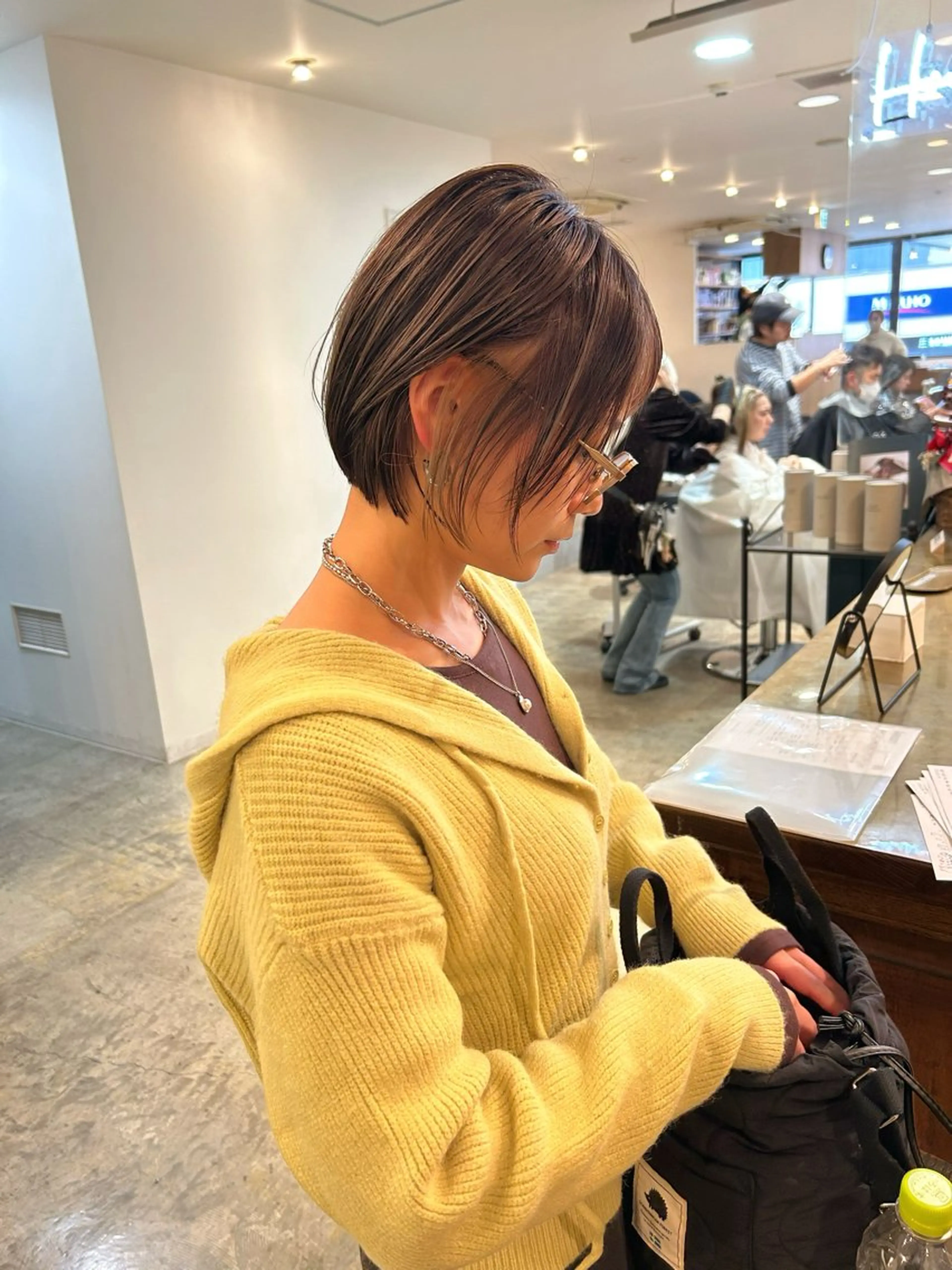 ショート カラー ブリーチ デザインカラー カラーリスト菅野 竜矢🌈のヘアスタイル