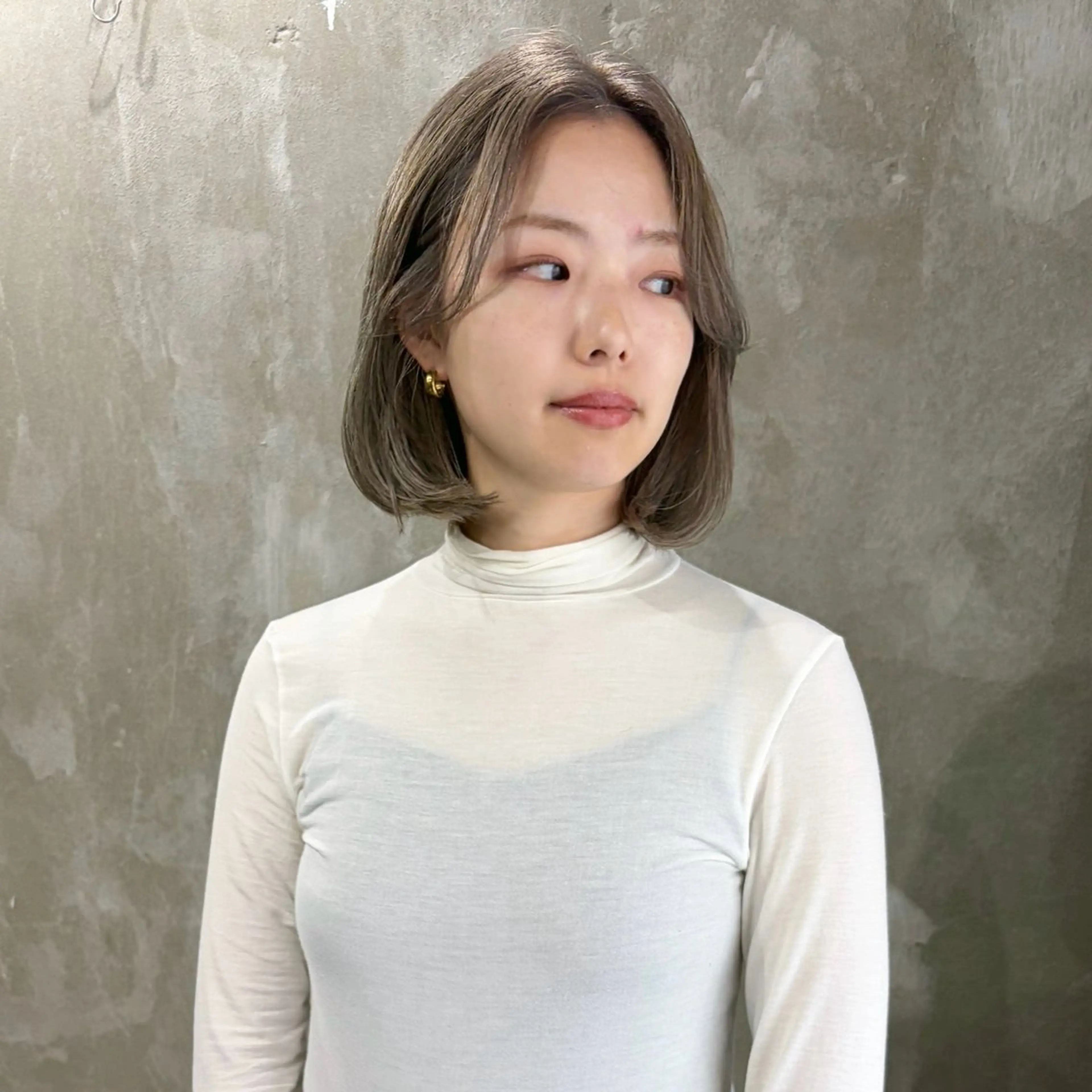 ミディアム カラー 【ボブ限定】 ナオのヘアスタイル