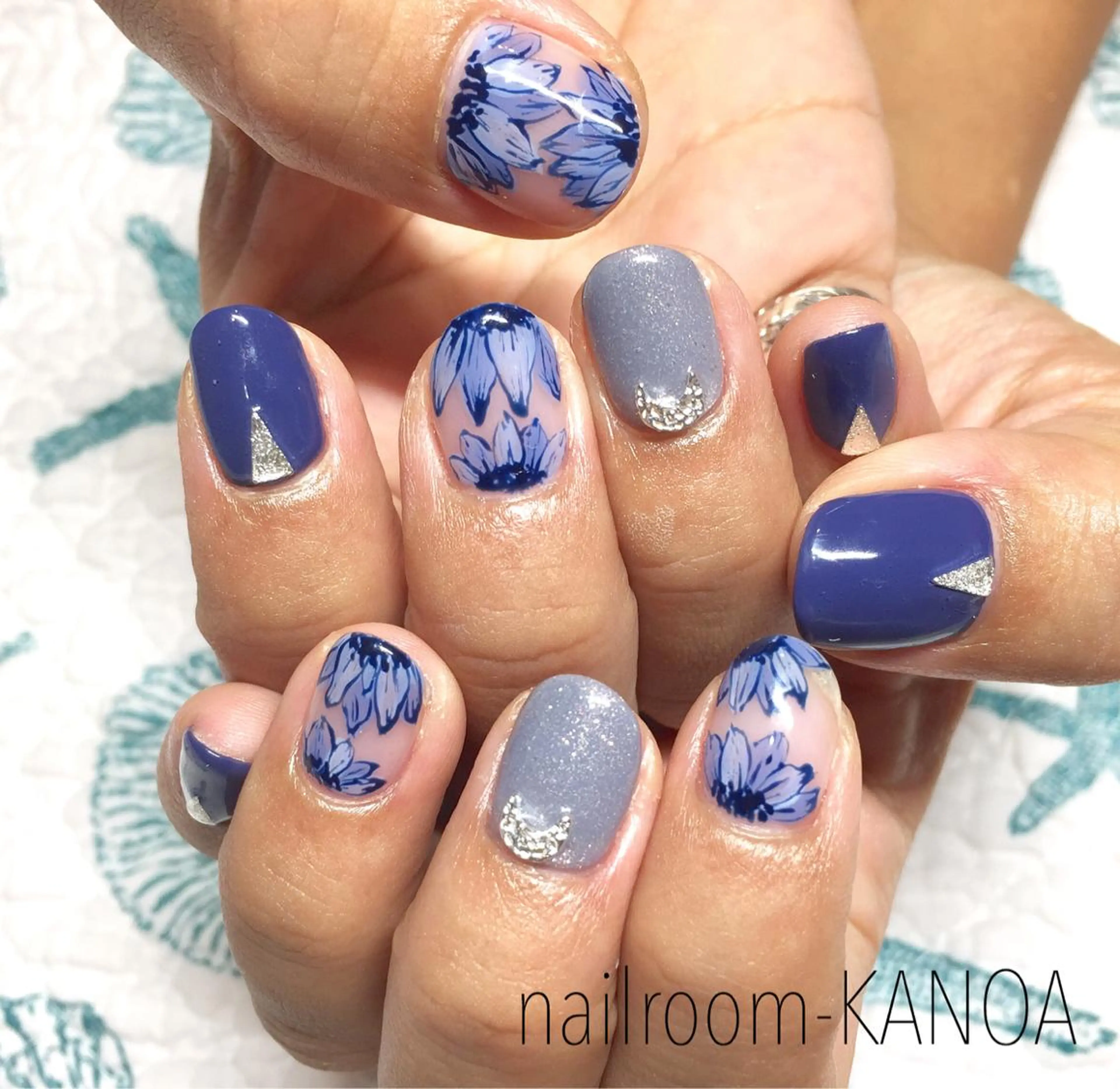 ミディアム ネイル nailroom- KANOAのネイルデザイン