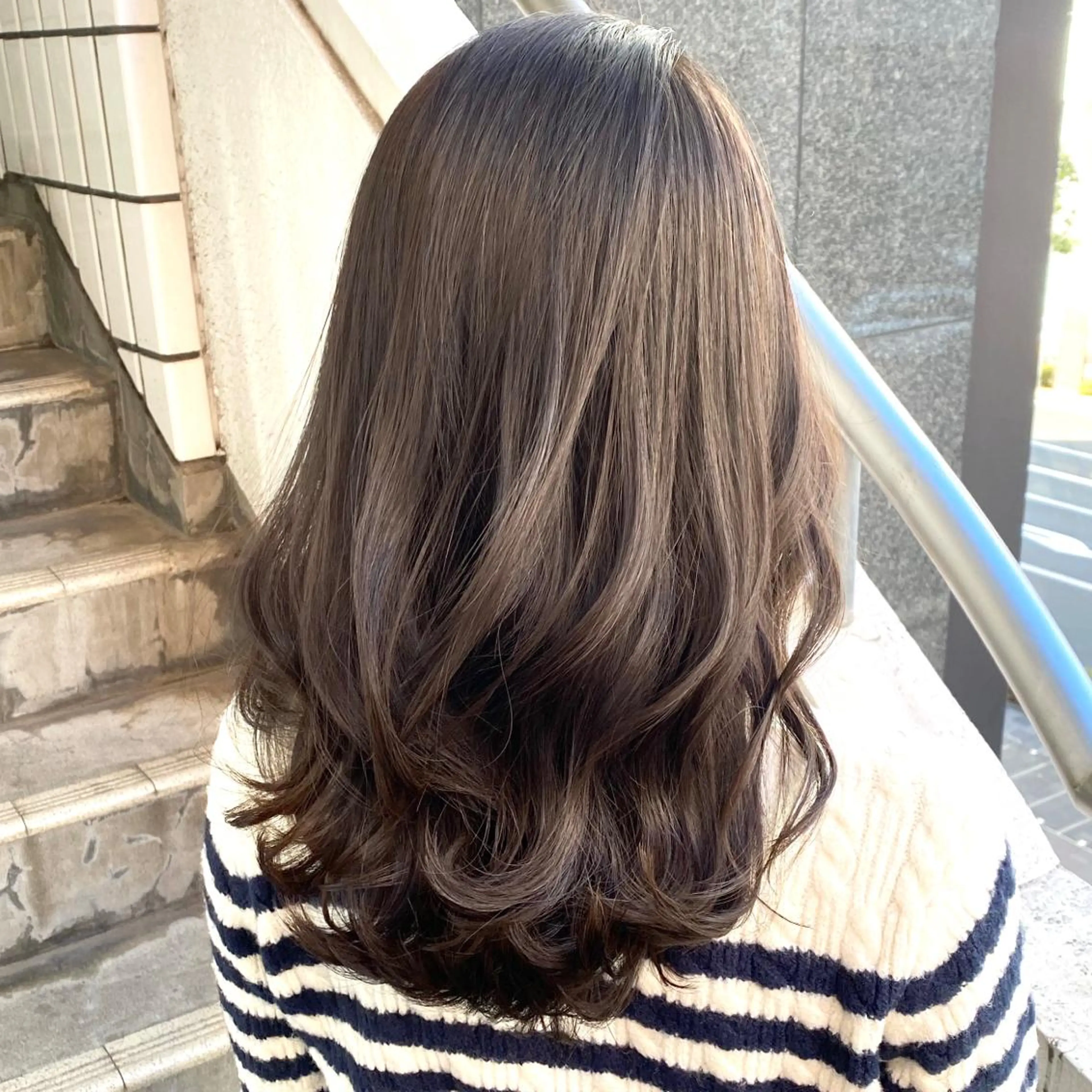 セミロング カラー ケアカラー 髪質改善 カット ヘアカラー トリートメント 髪質改善くすみカラー 🍀/石川大輔のヘアスタイル