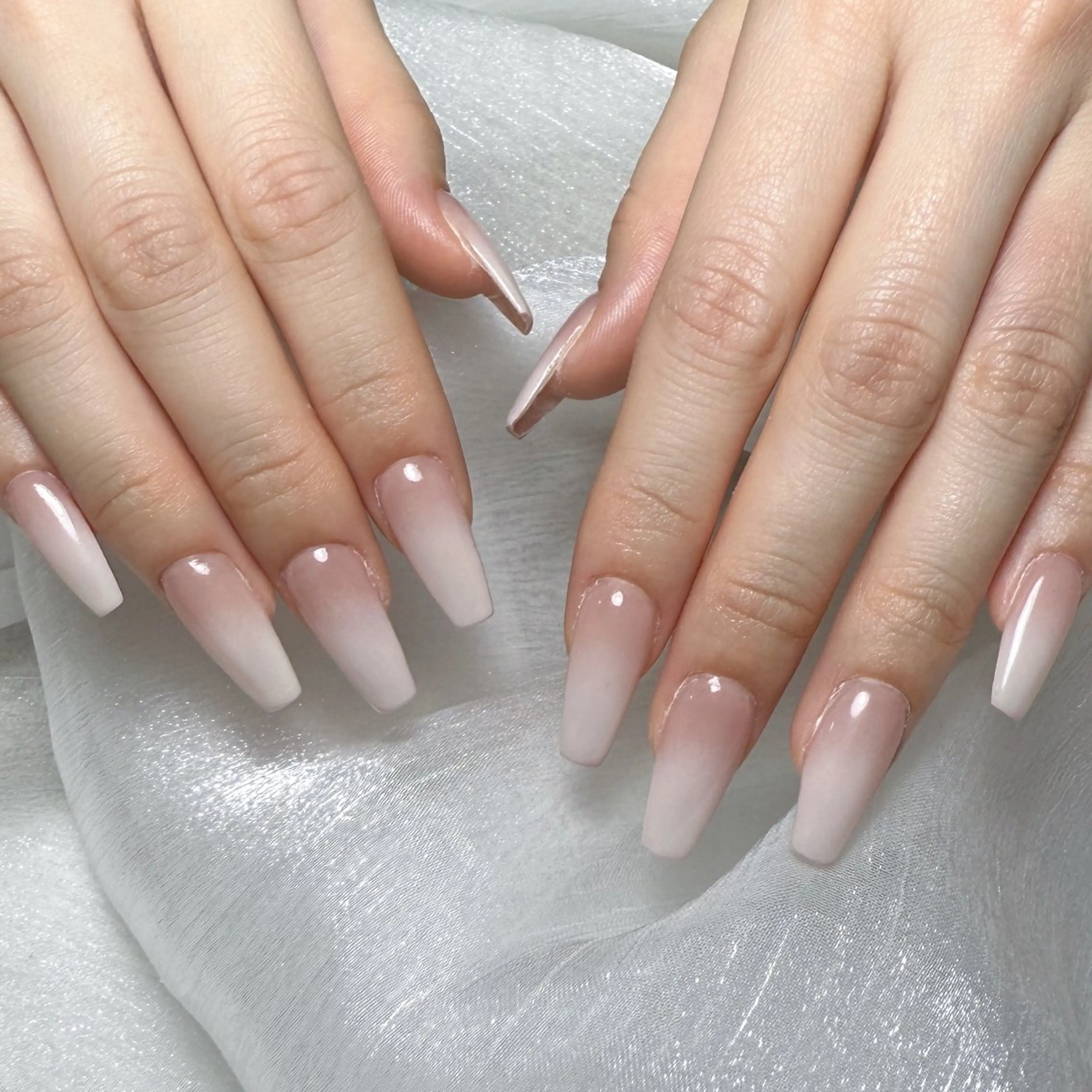 メンズ ネイル メンズ韓国風 アートネイル オーロラネイル ガーリー キラキラネイル ハンドネイル Nail salon 木にいるのネイルデザイン