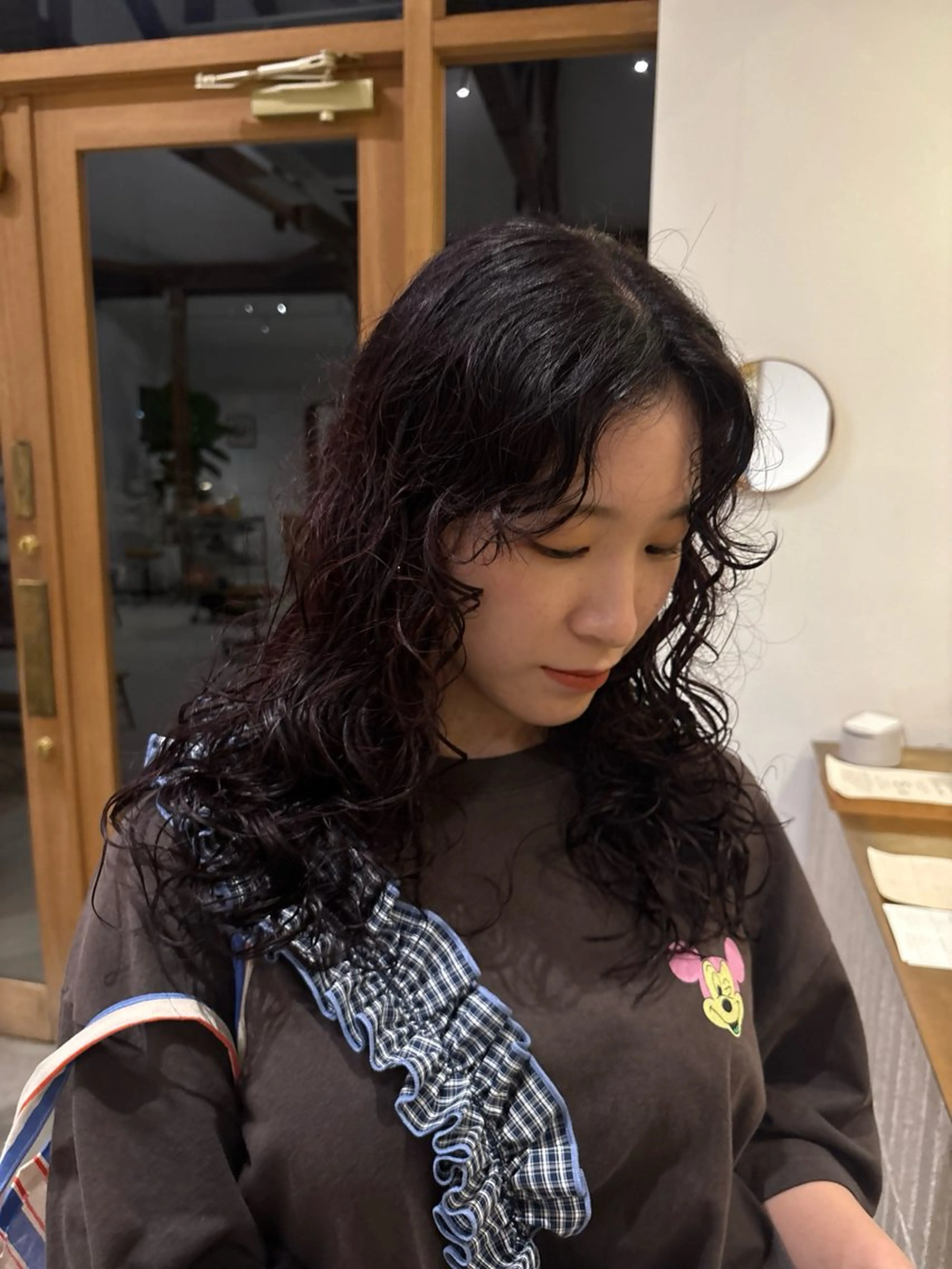 ロング カラー ボルドーカラー shiozaki izumiのヘアスタイル