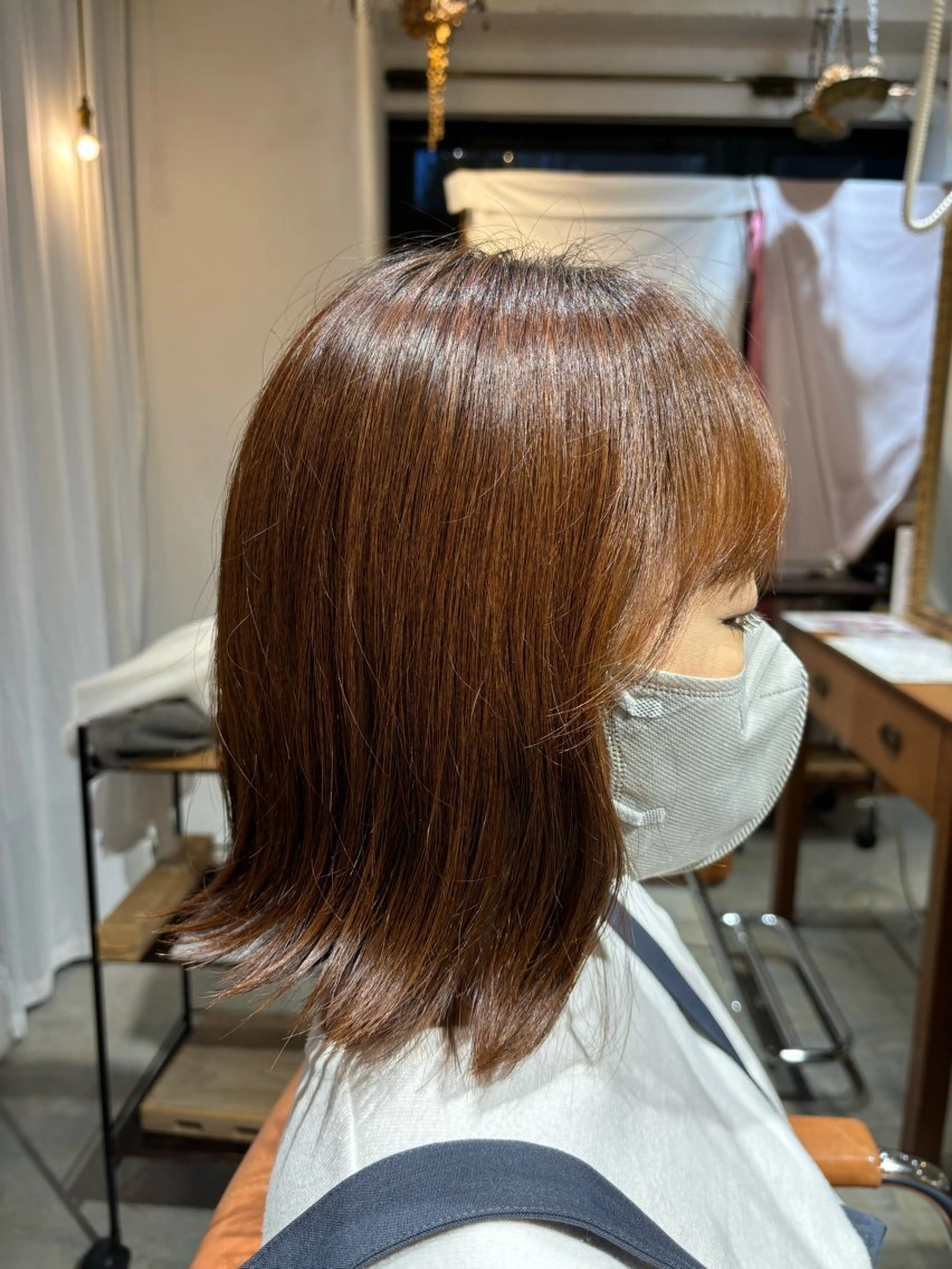 ショート 外ハネヘア トリコヘアサロン 新井千智のヘアスタイル