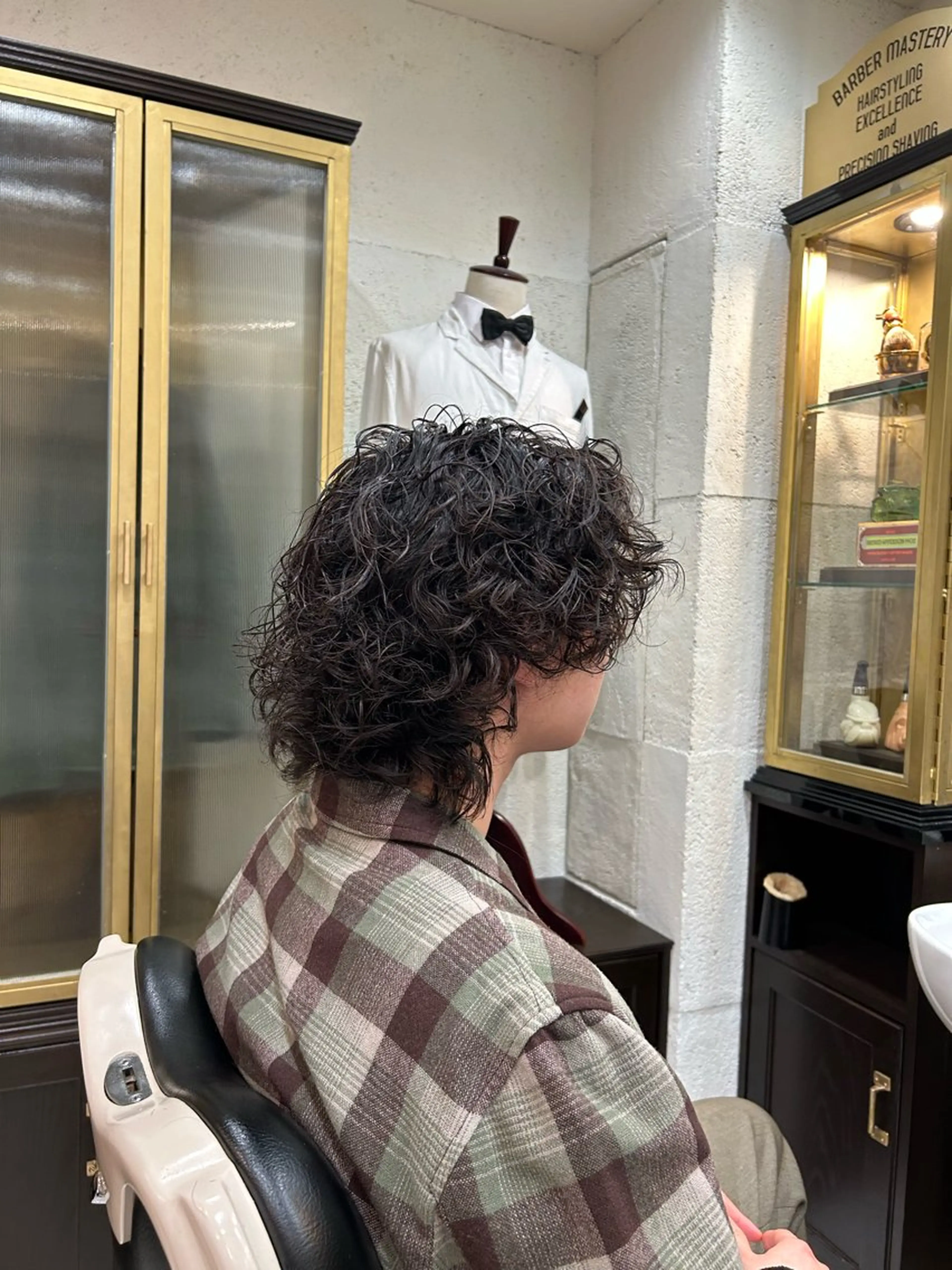 ミディアム パーマ 餌取 啄実のヘアスタイル