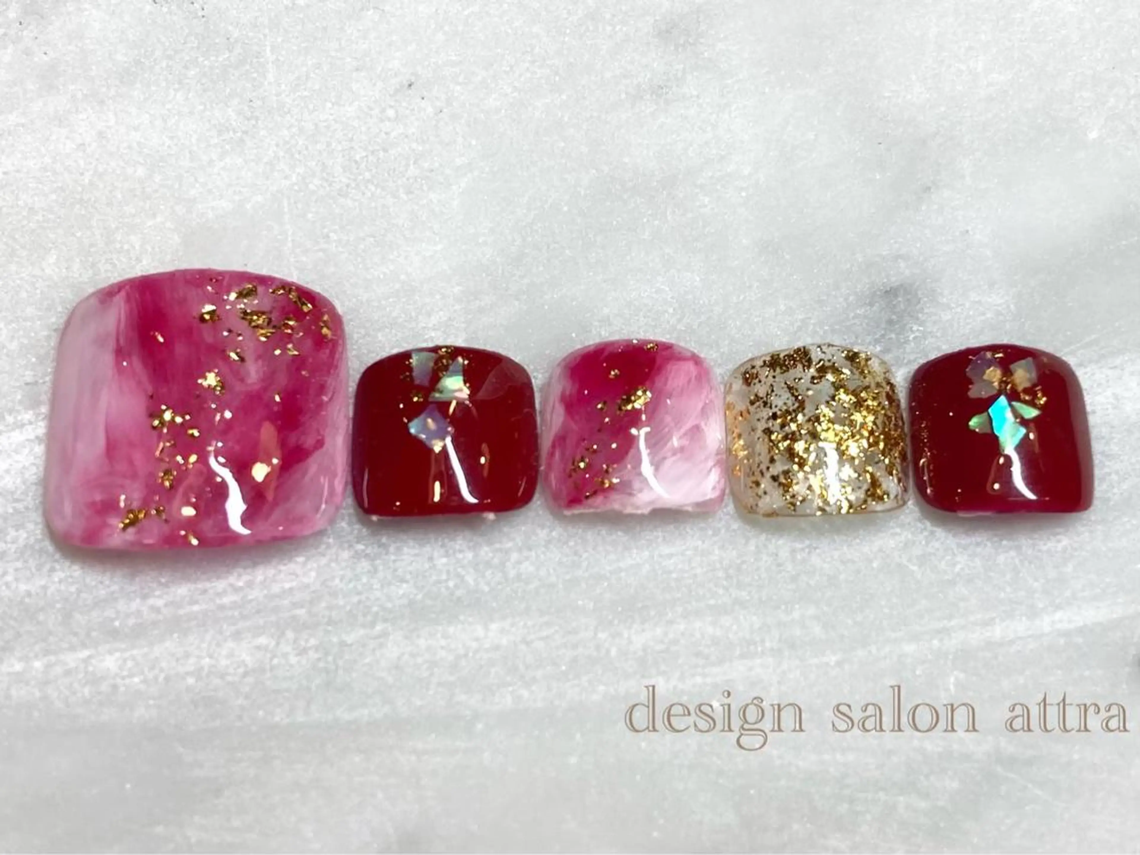 ネイル デザインサロン attra 本八幡店のネイルデザイン