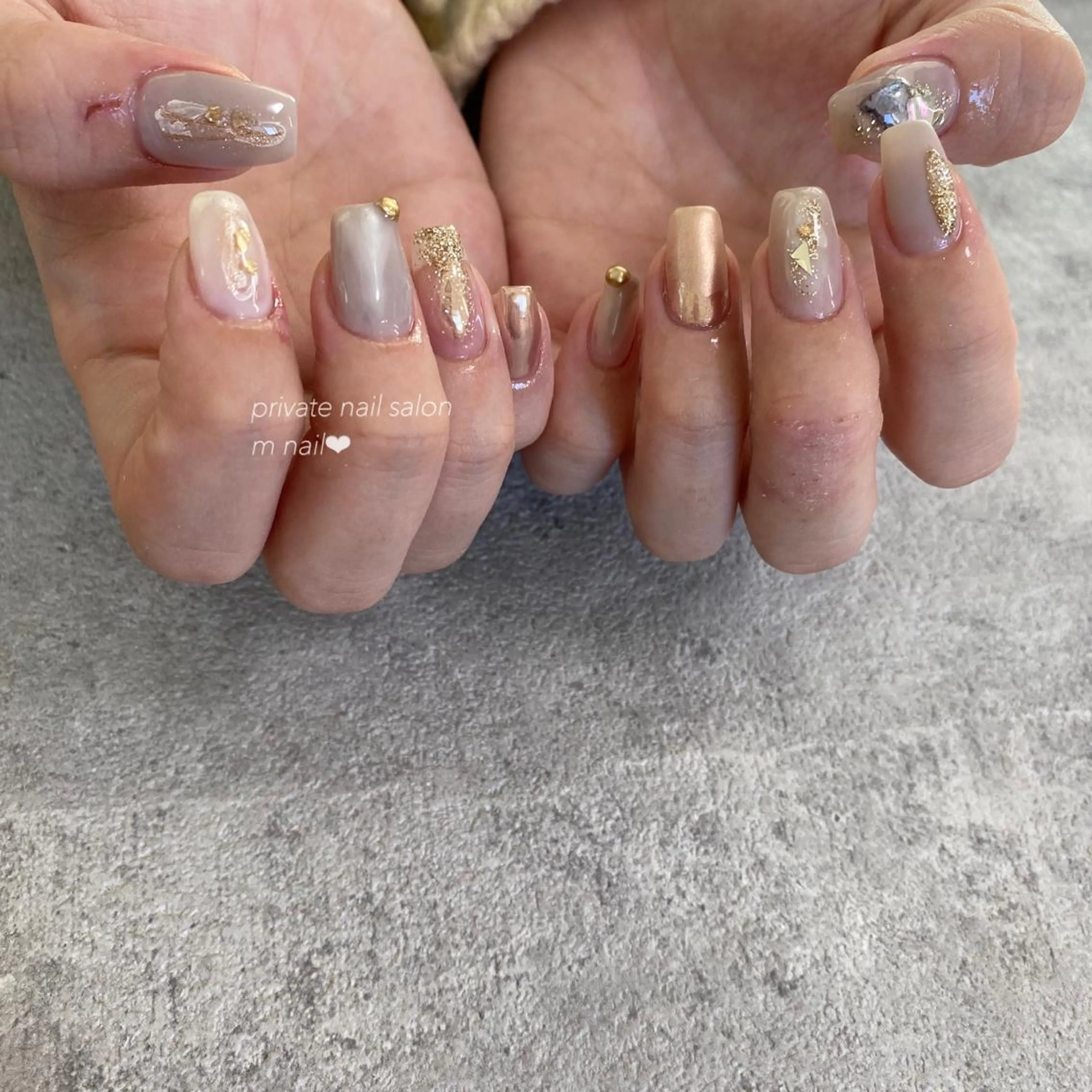 ネイル ホワイト ハンドネイル 小河原 舞のネイルデザイン