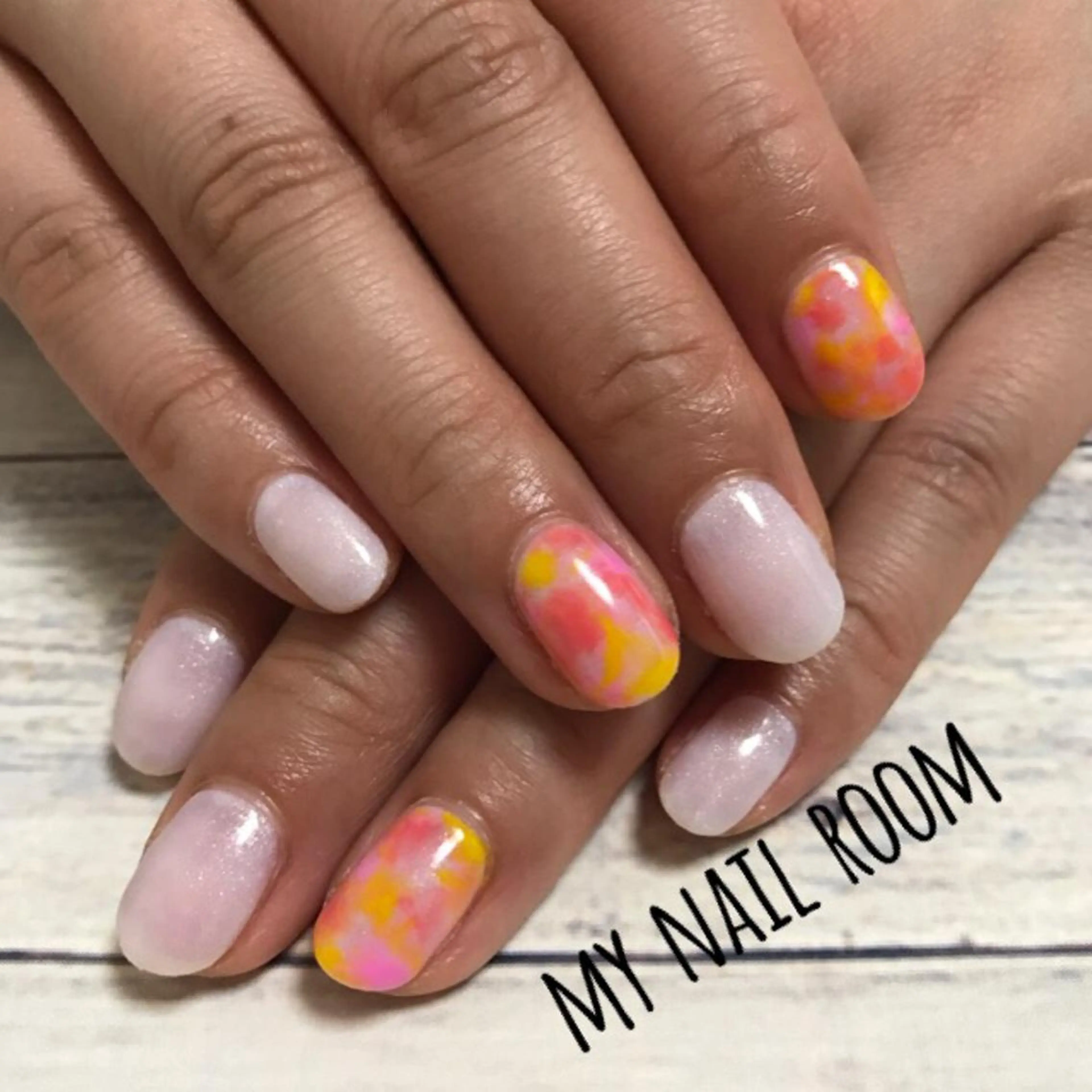 ネイル シンプルネイル salon kiloのネイルデザイン