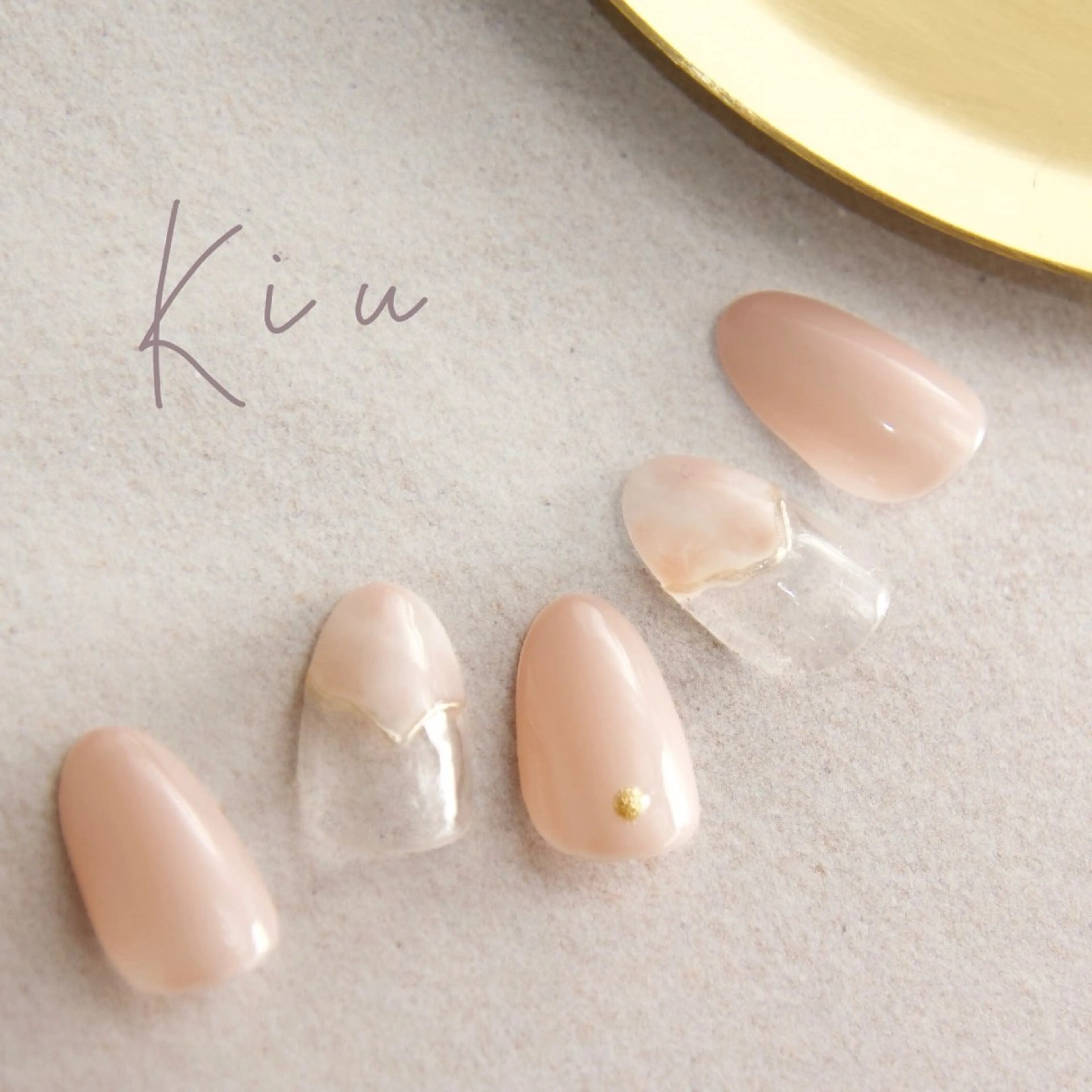 ネイル ジェルネイル ミラーネイル ニュアンスネイル オフィスネイル ショートネイル kiu nailsalonのネイルデザイン