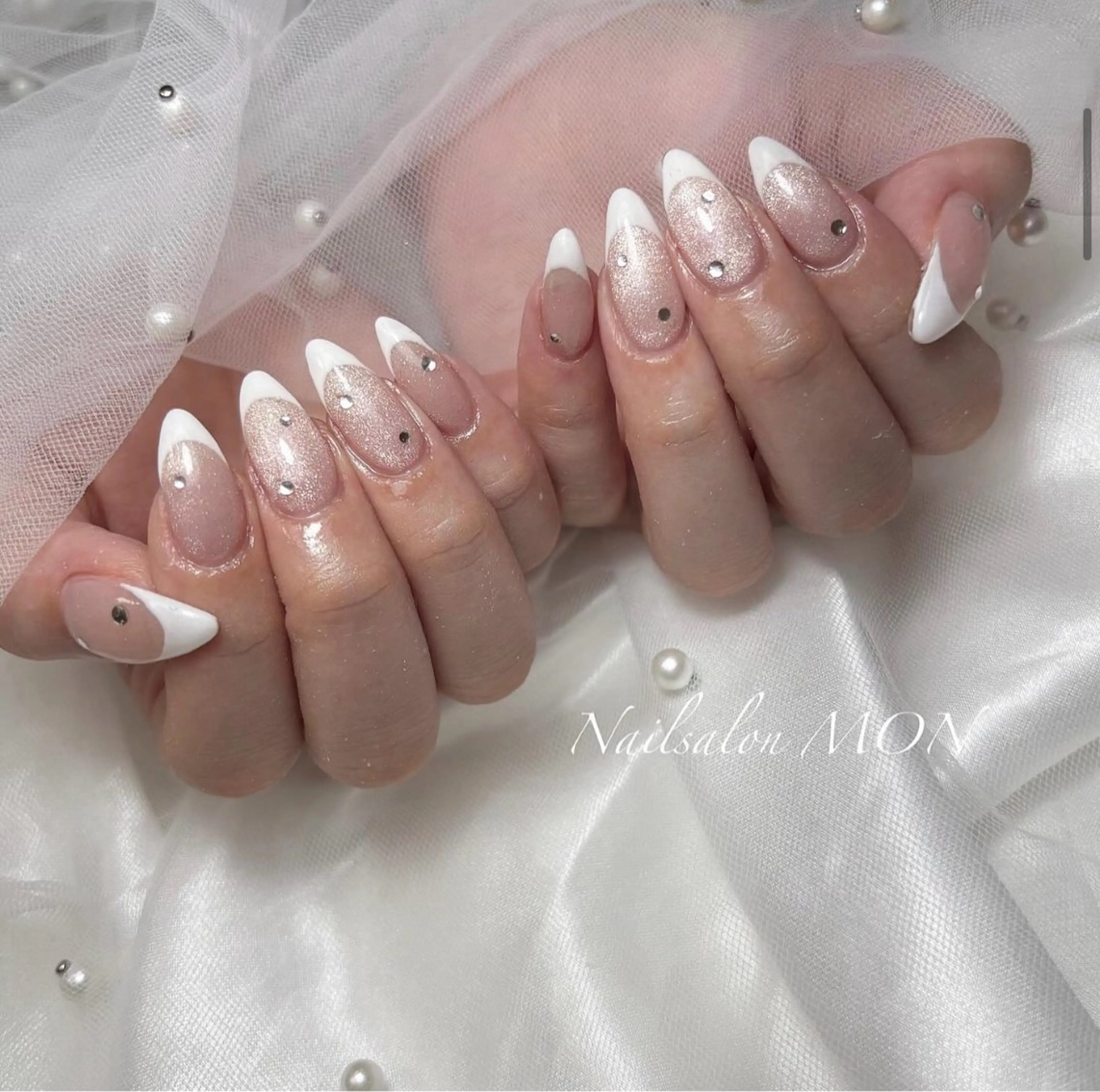 ネイル マグネットネイル ストーンネイル ハンドネイル Nailsalon MONのネイルデザイン