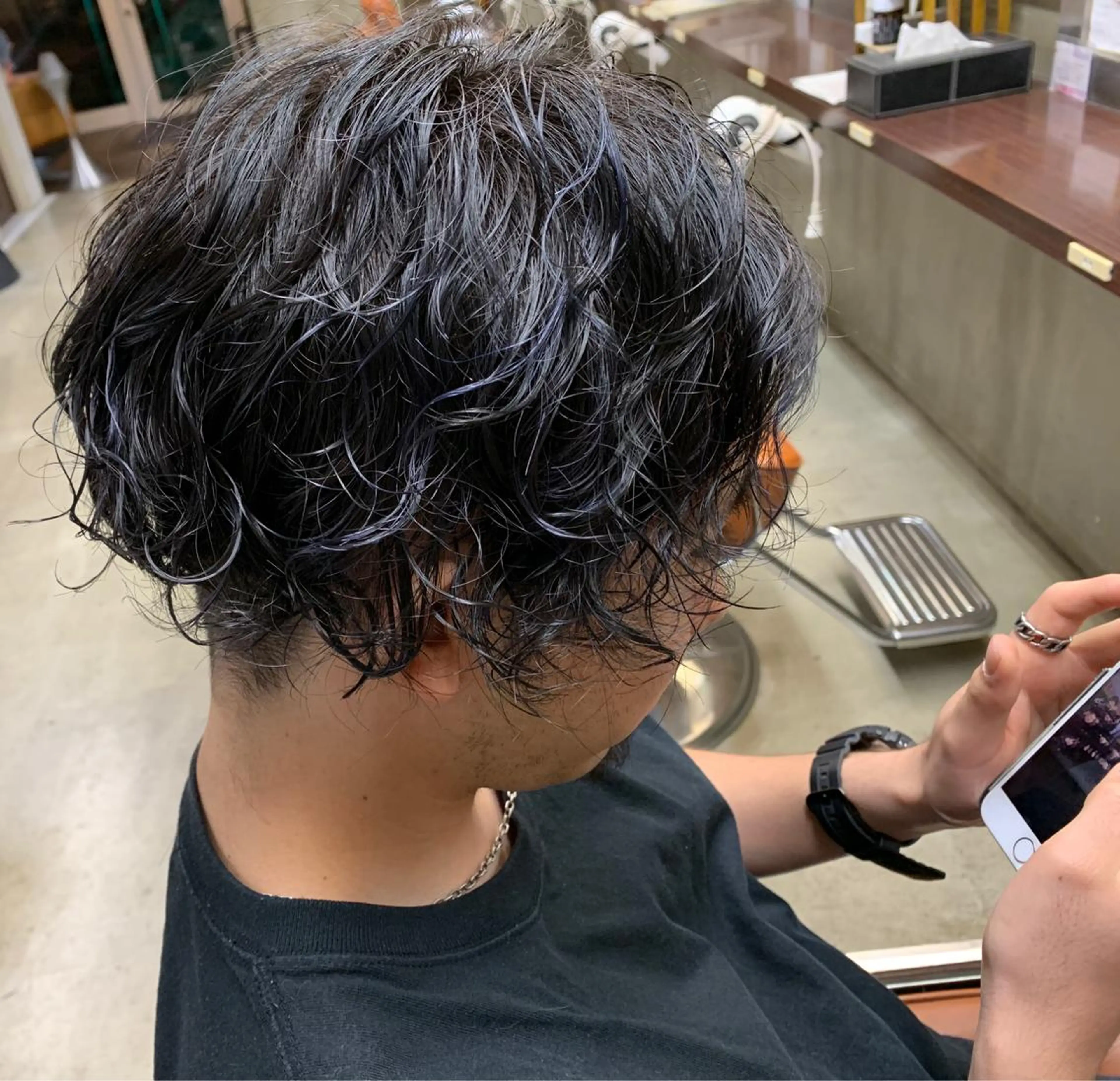 パーマ メンズ 庄司 茉里愛のヘアスタイル