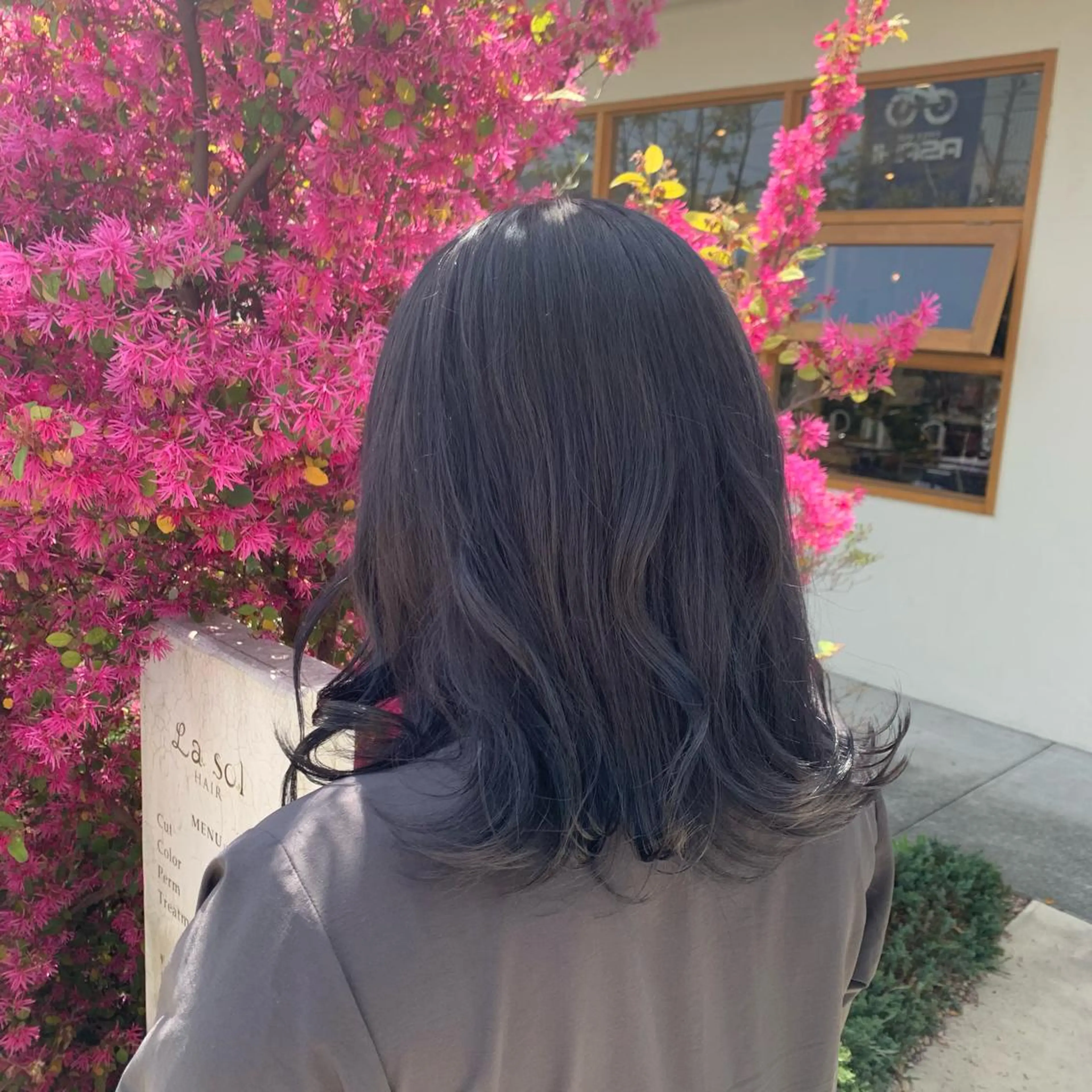 ミディアム カラー ヘアカラー 山本 知佳のヘアスタイル