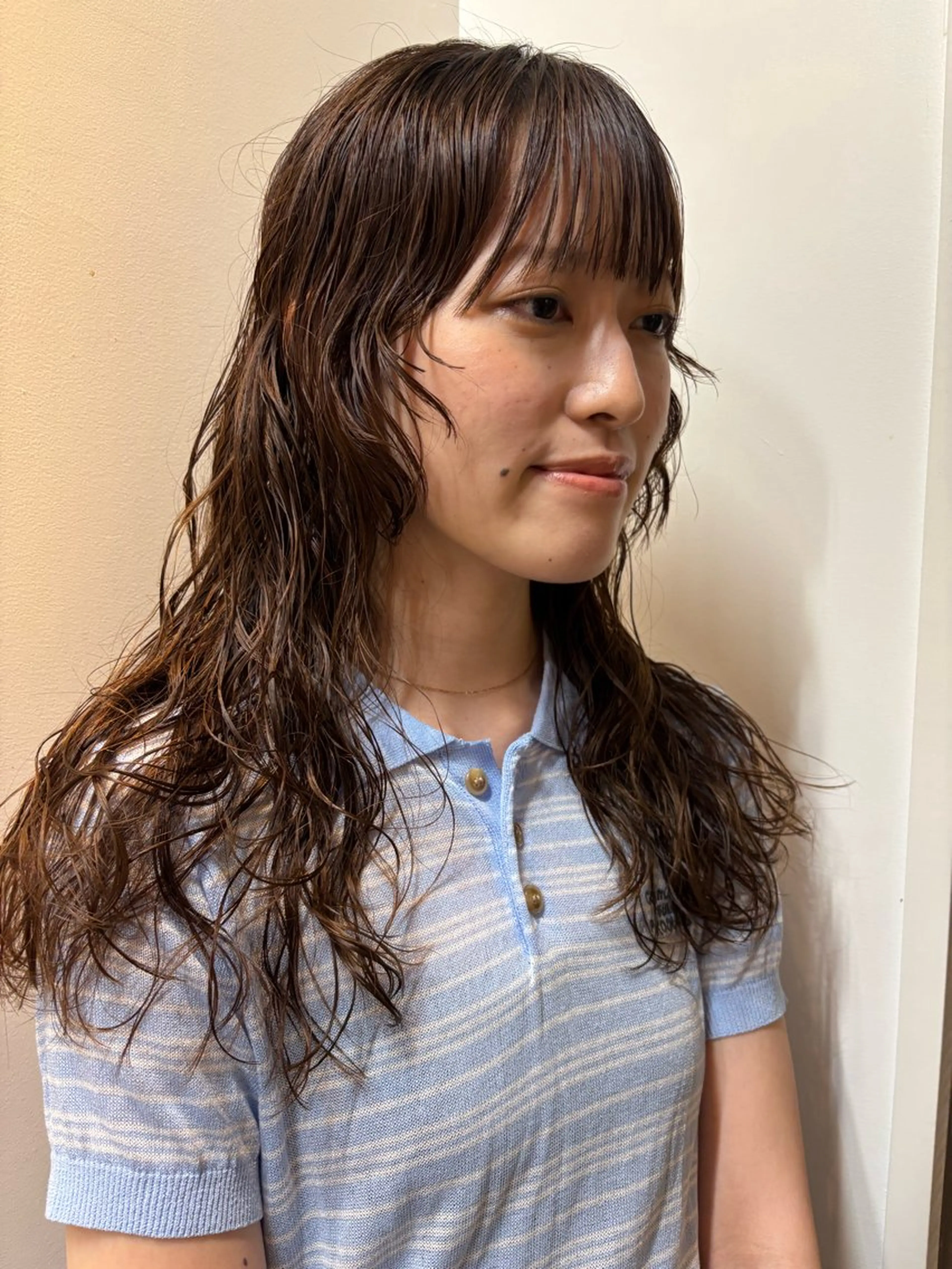 ロング パーマ 永田 愛莉のヘアスタイル