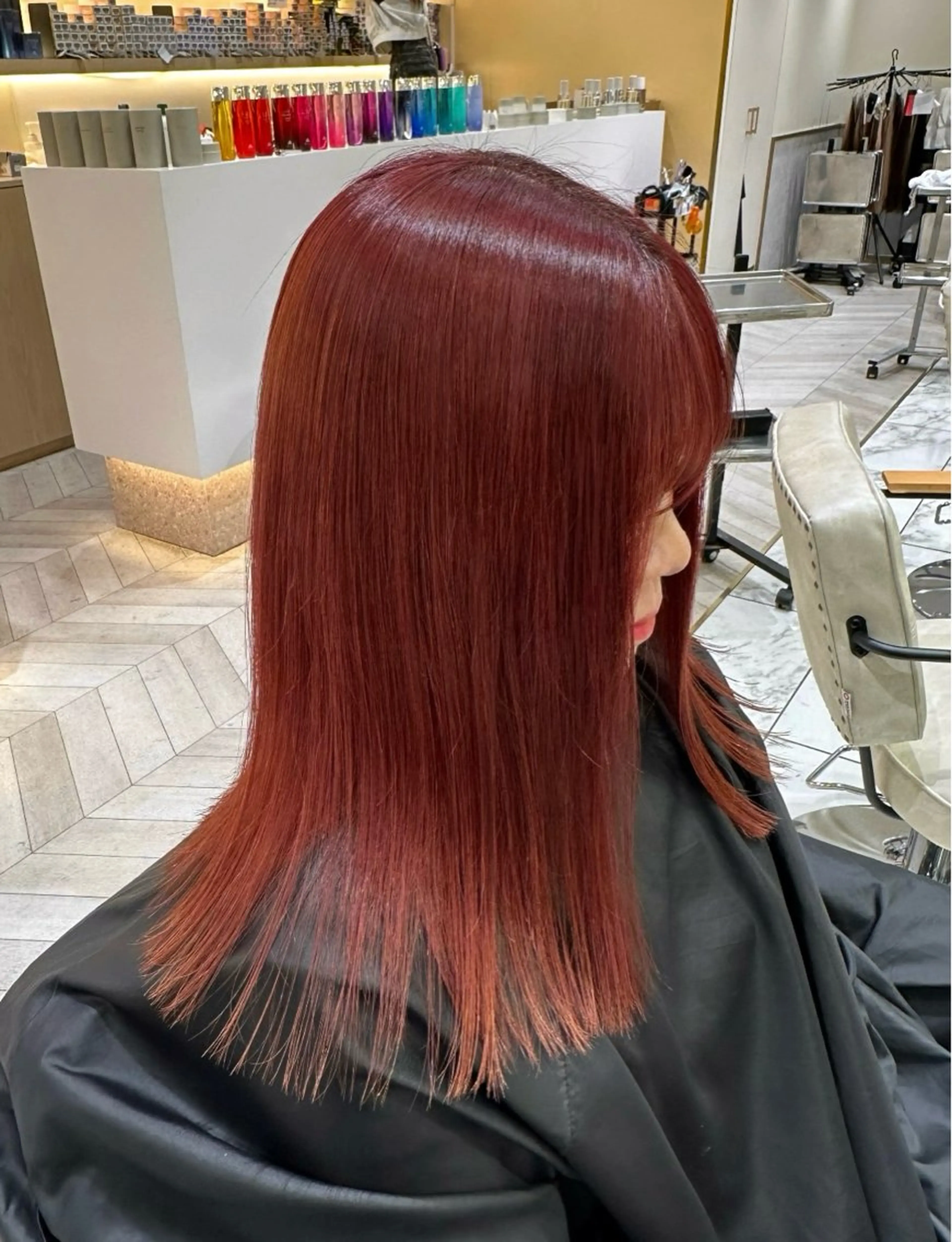 カラー ブラウンカラー ダブルカラー イヤリングカラー ハイライトカラー ハイトーンカラー カット ヘアカラー ハイトーン/艶カラー 🫧 ユイナのヘアスタイル