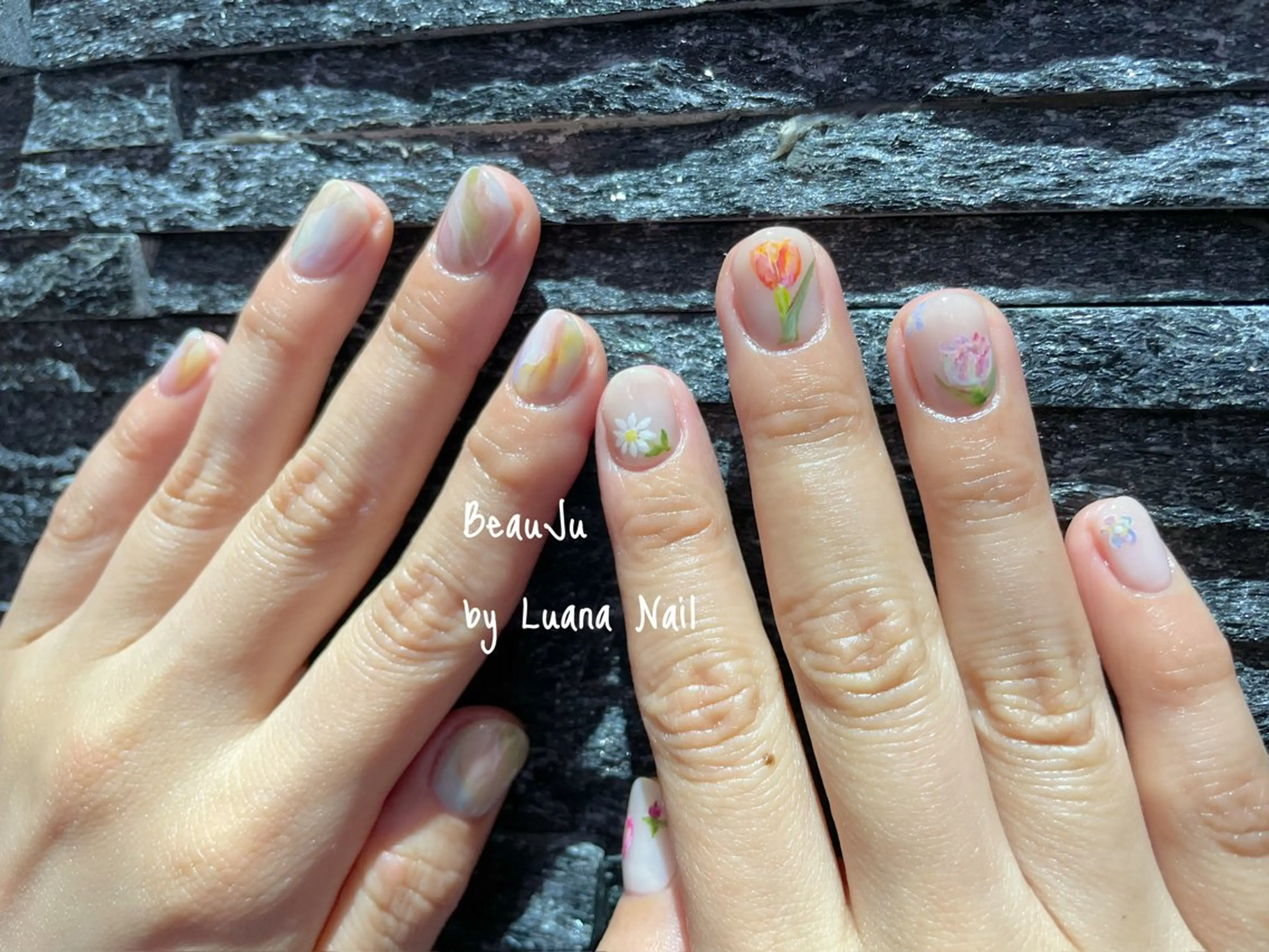 ネイル ハンドネイル BeauJu by Luana Nailのネイルデザイン