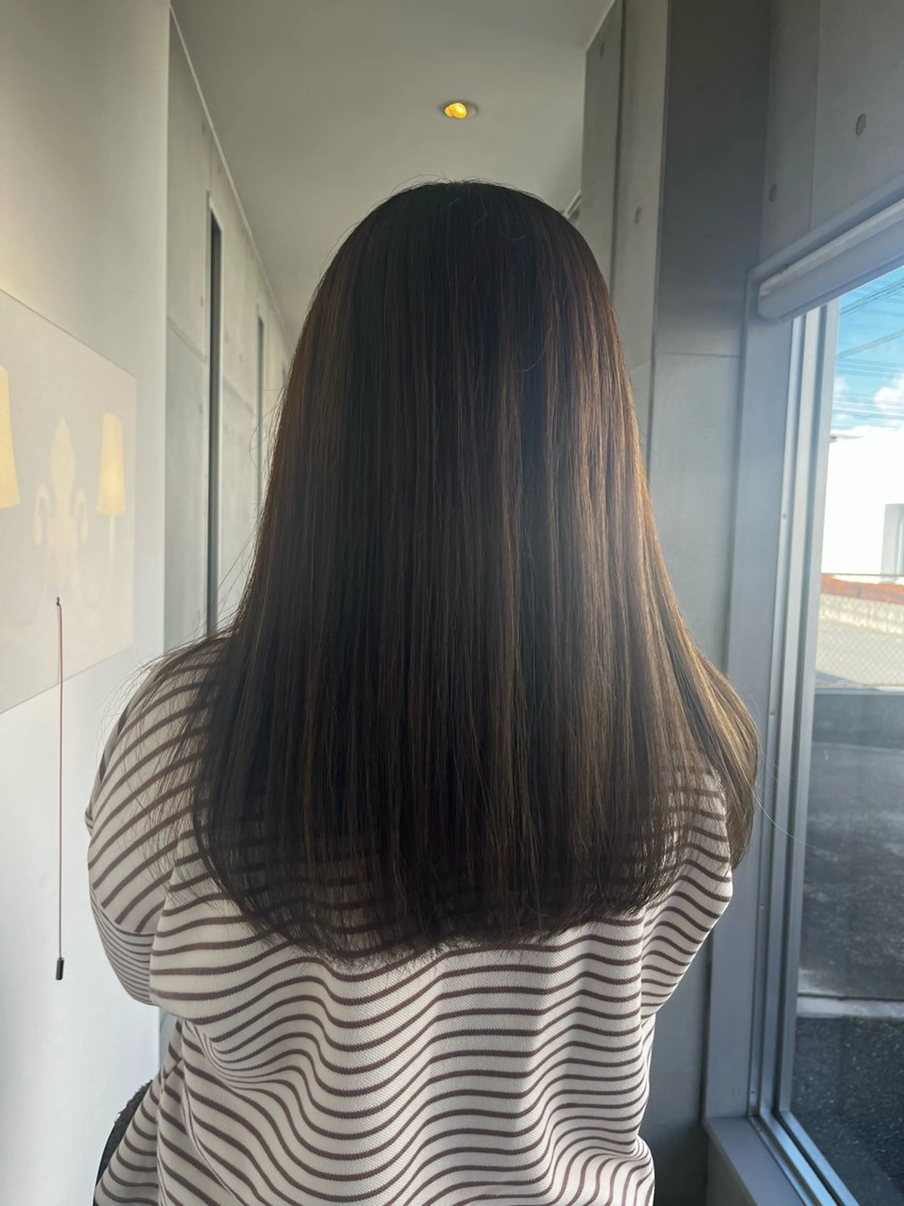 セミロング アッシュ sharon所属・おせ ちさとのヘアスタイル