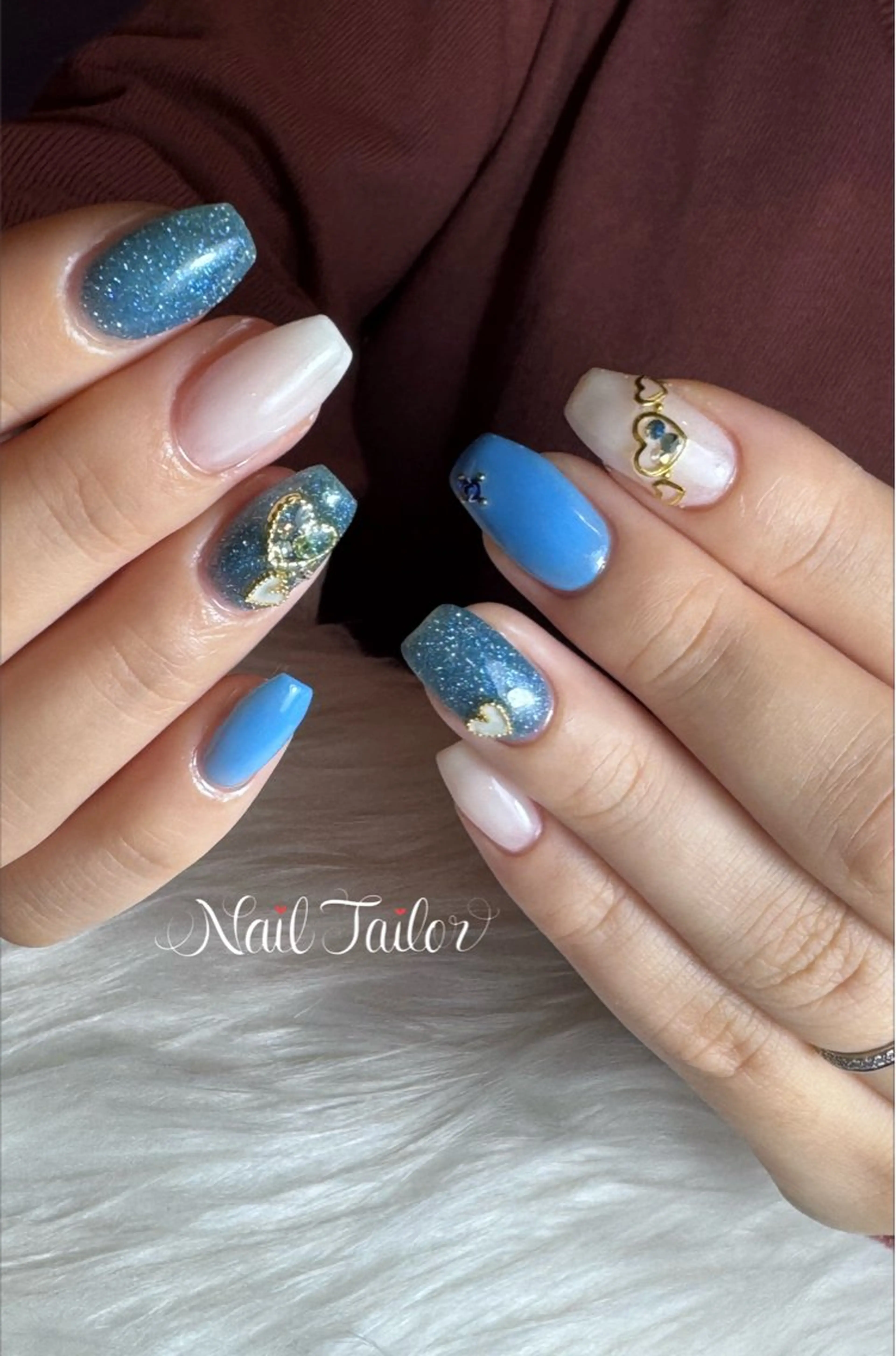 ネイル クリアネイル ハート キラキラネイル 水色 オフィスネイル ハンドネイル NailTailor ネイルテイラーのネイルデザイン