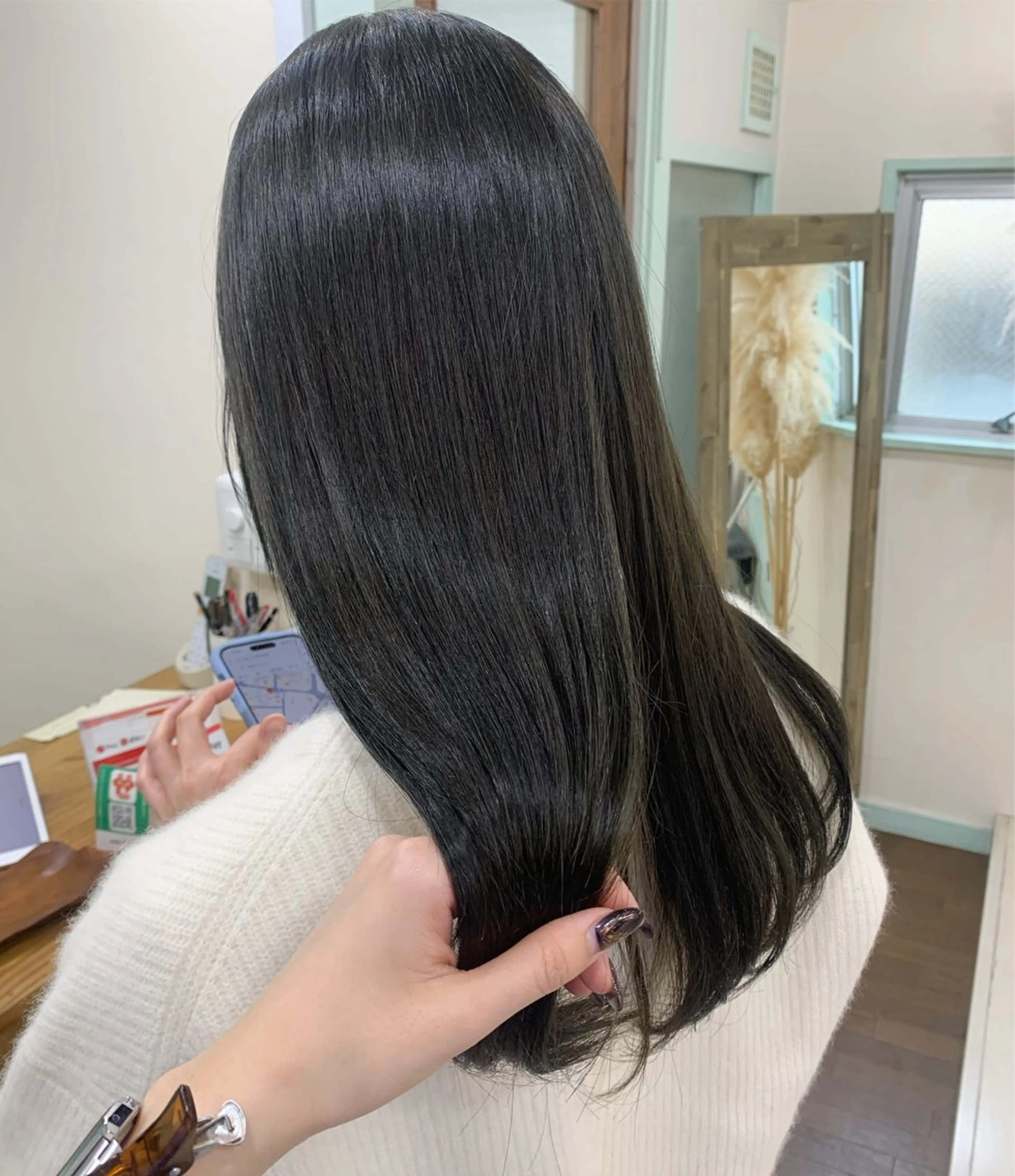 ロング カラー カット ヘアカラー トリートメント riho🪻暗髪/ 色持ちがいいカラーのヘアスタイル