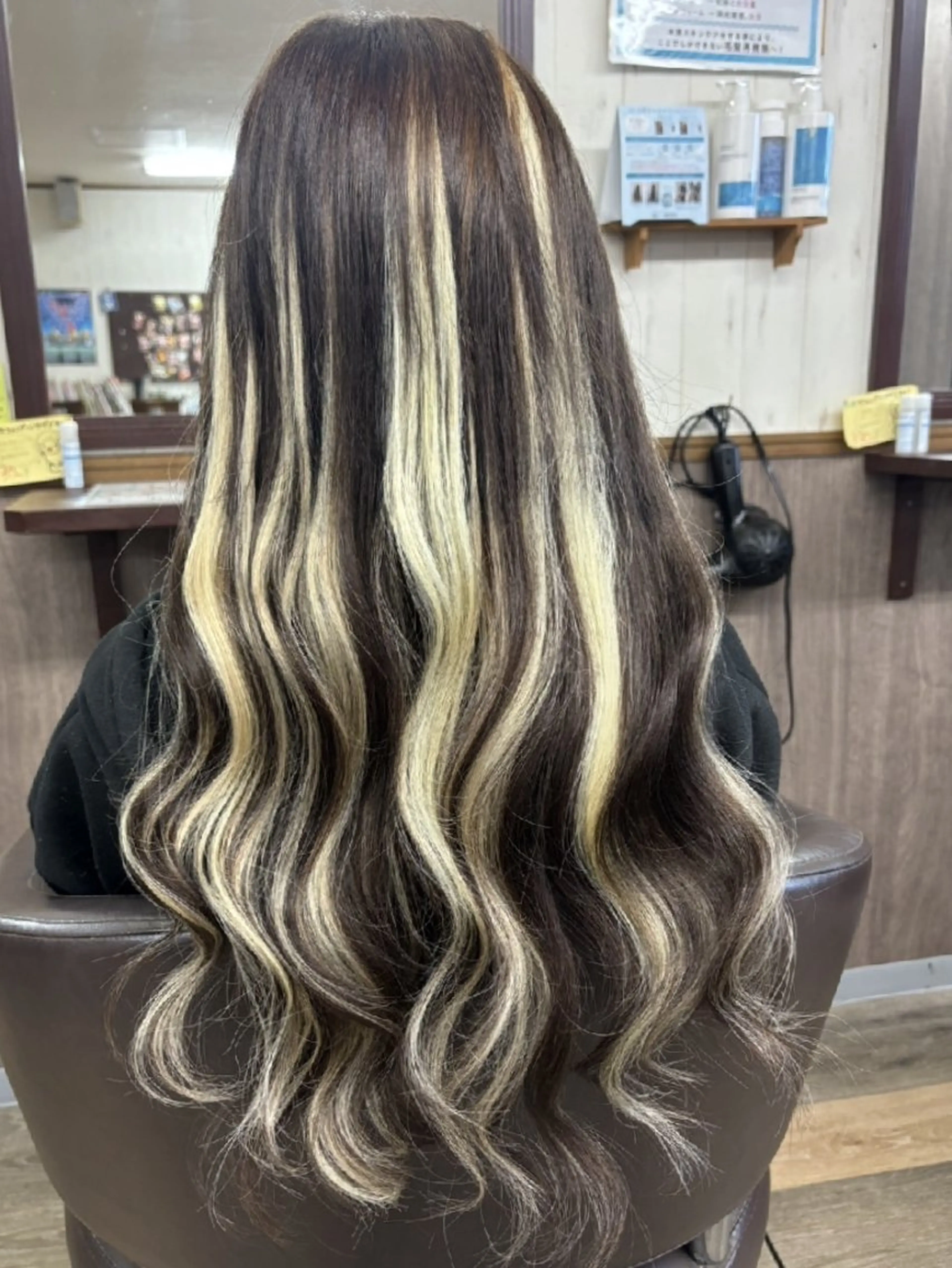 エクステ KR2S河内長野所属・前田 かおりのヘアスタイル