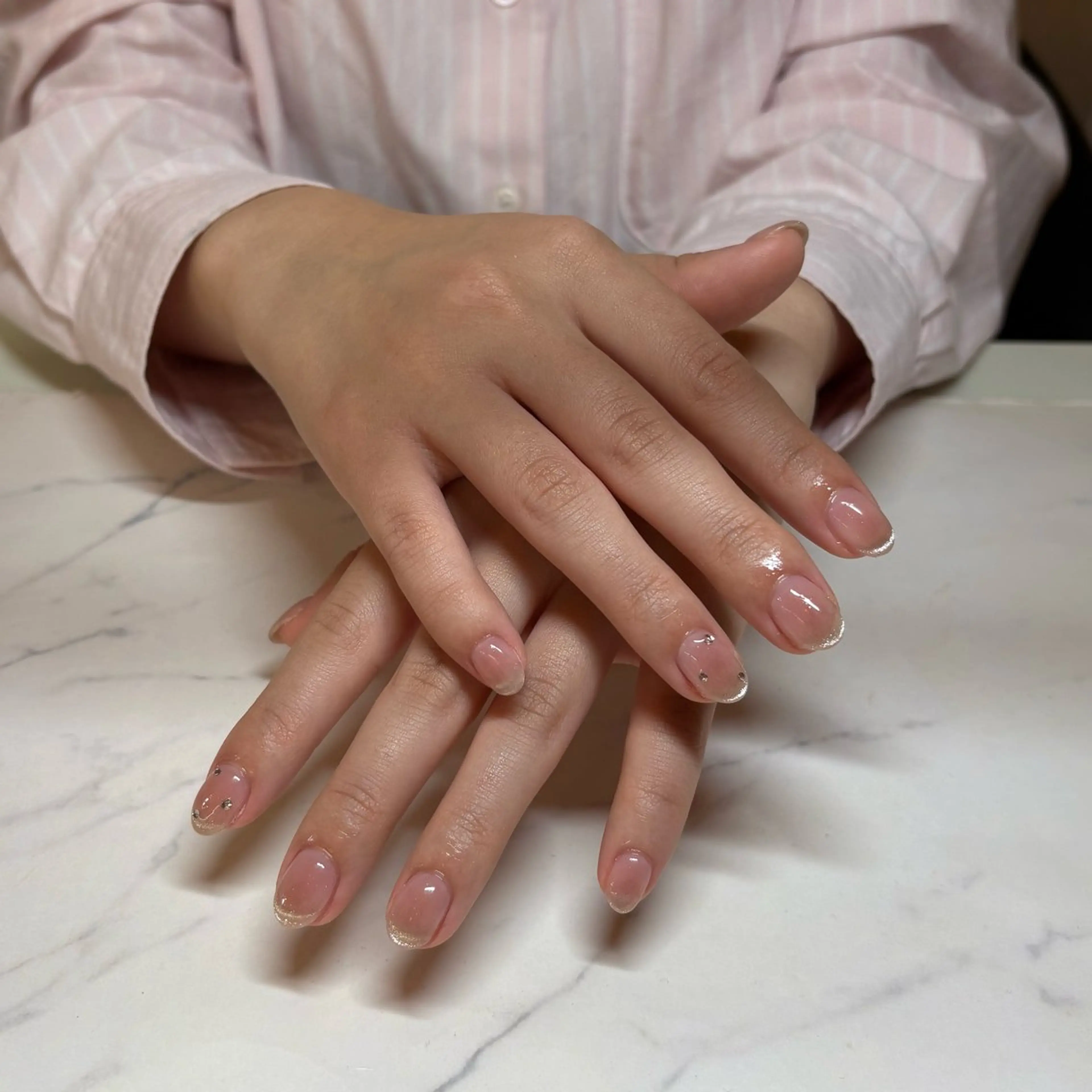 ネイル チークネイル ピンク 💫 さりのネイルデザイン