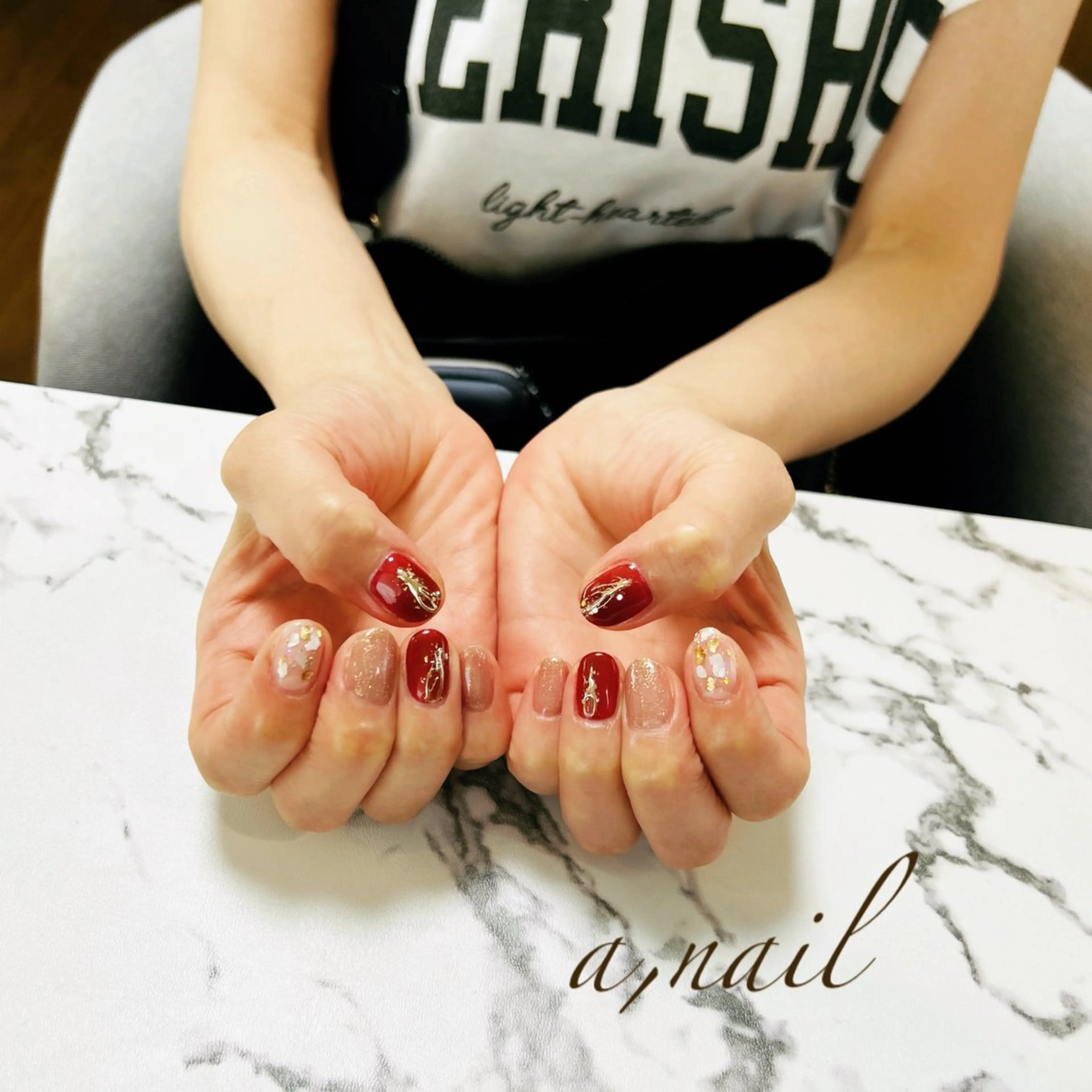 ネイル グラデーション キラキラネイル ラメ(グリッター) ラメグラデーション ミラーネイル ハンドネイル ネイルサロン エーネイルのネイルデザイン