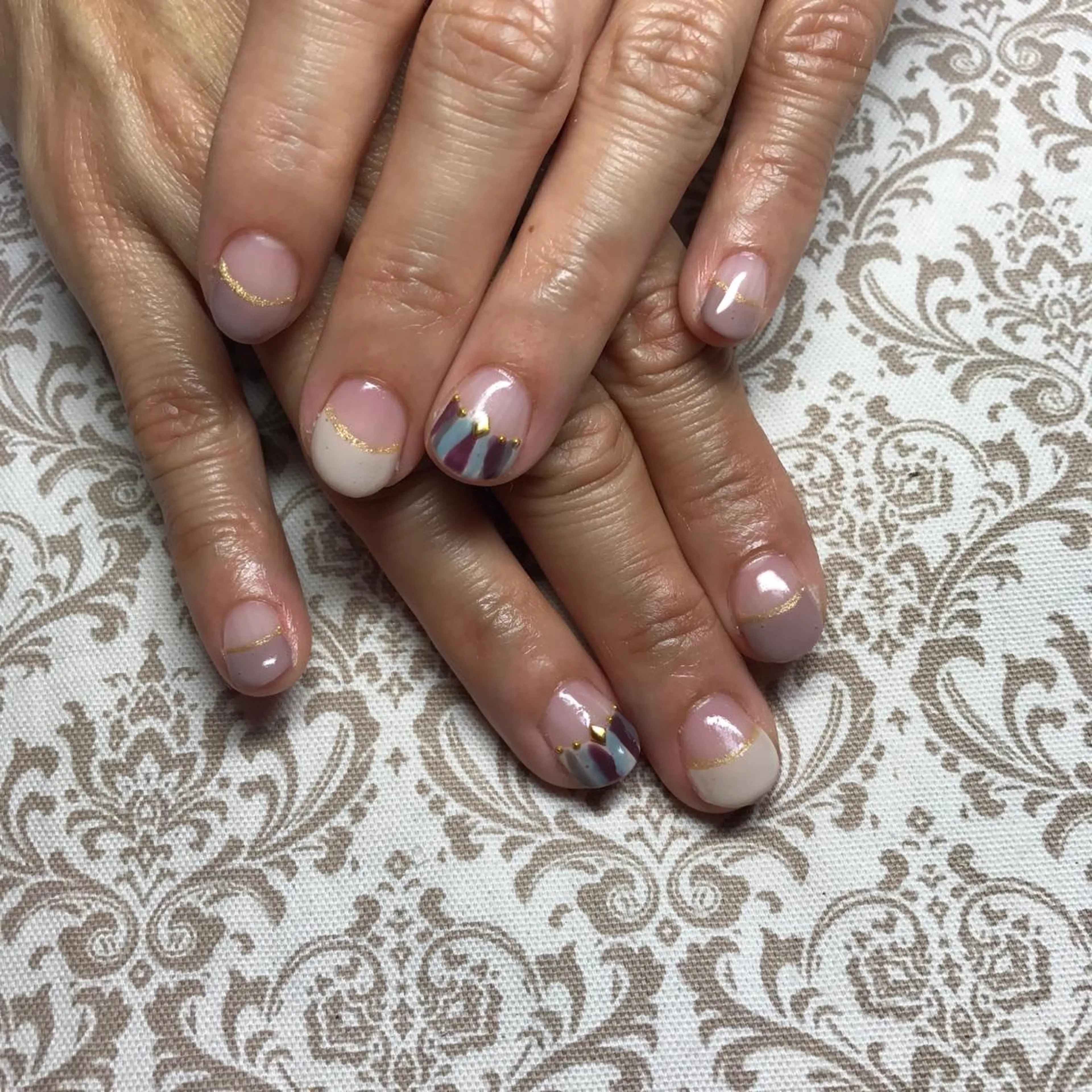 ネイル シンプルネイル COCO +のエステ・リラクイメージ