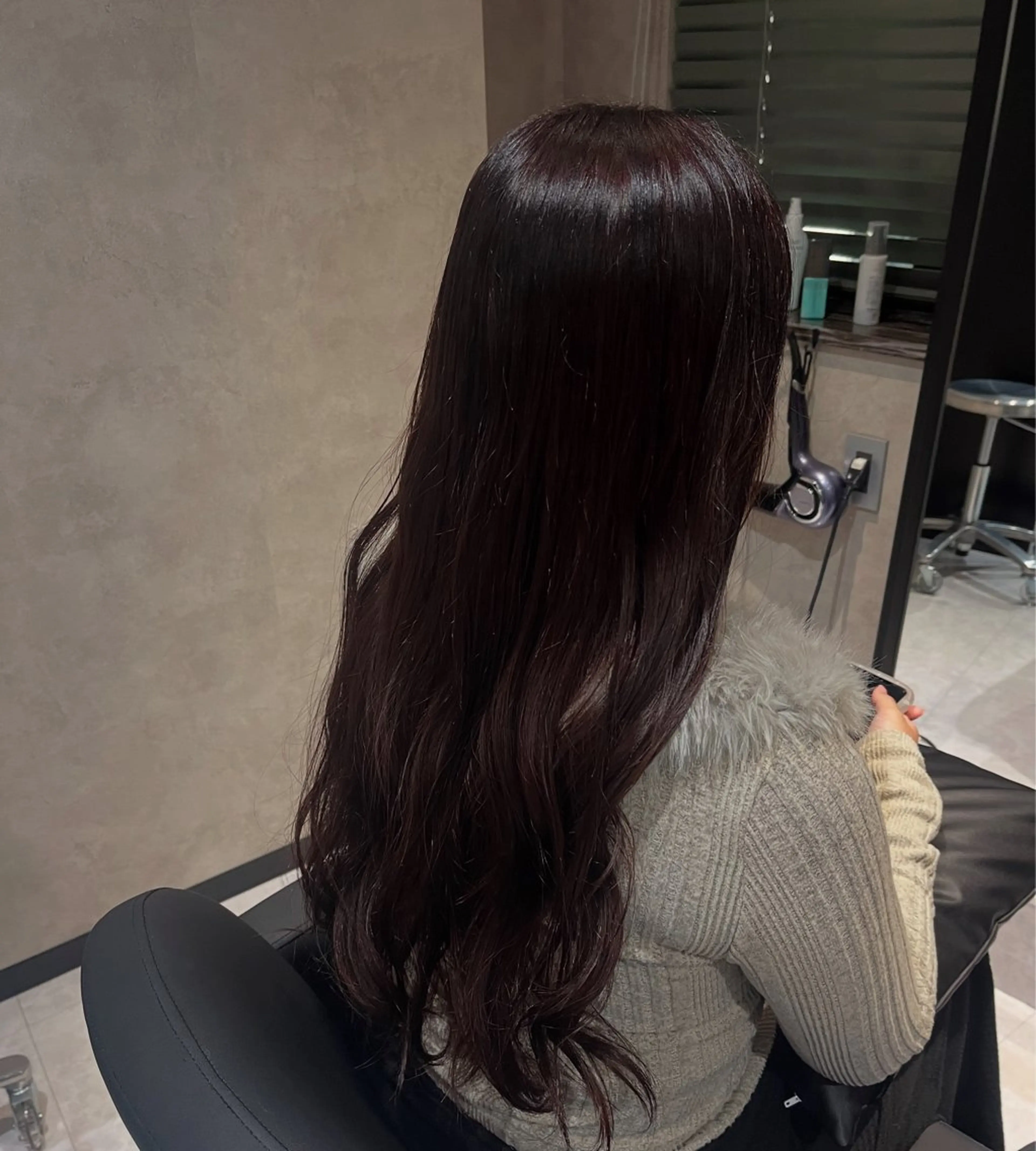 ロング カラー 透明感カラー 髪質改善 縮毛矯正 ヘアカラー 《.Xian》ナツミ /ボブ/顔周りカットのヘアスタイル