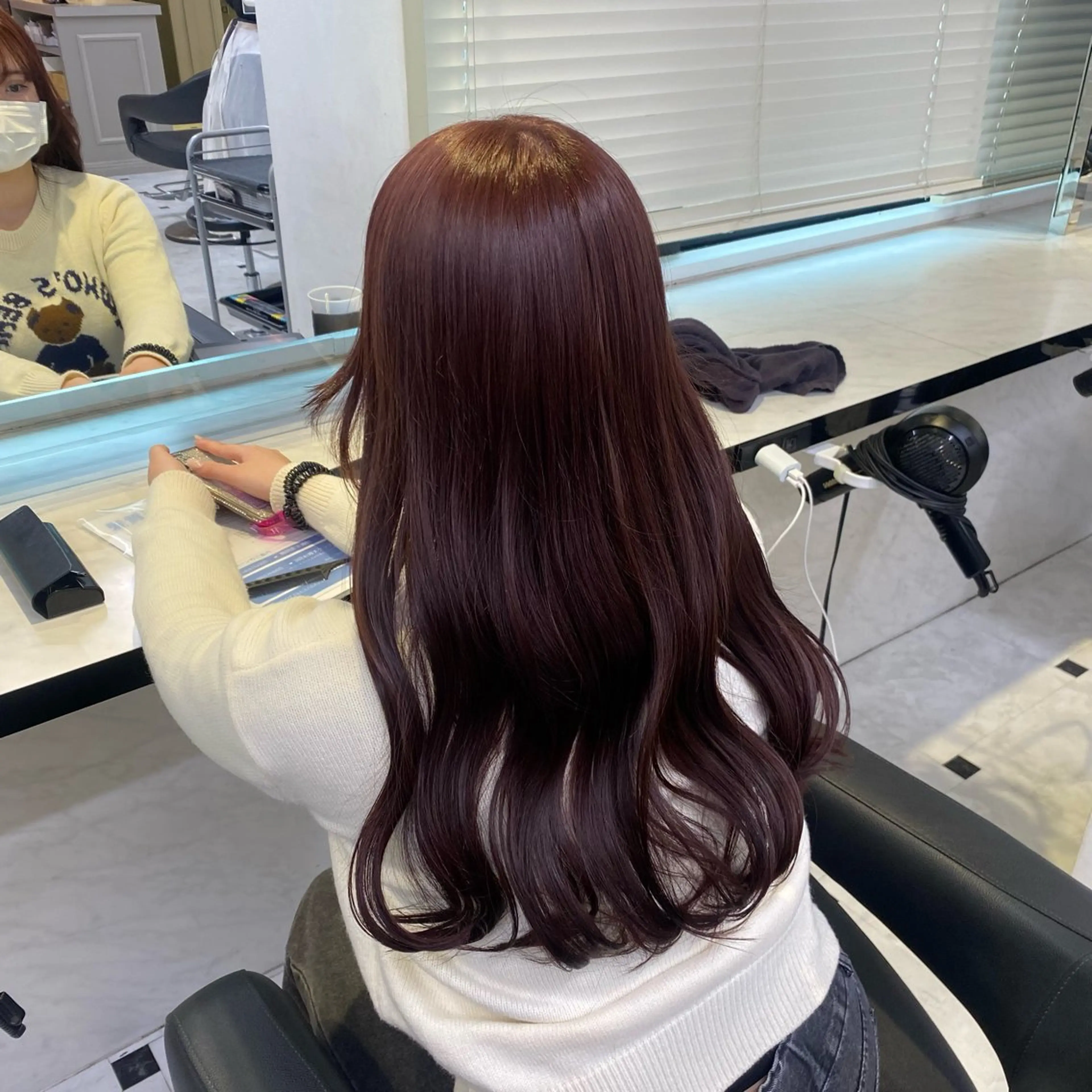 ロング カラー ラベンダーカラー ピンクカラー ピンクラベンダー ヘアカラー トリートメント ヘッドスパ ヘアセット 透明感ベージュカラー 🪞上野🪞AIのヘアスタイル