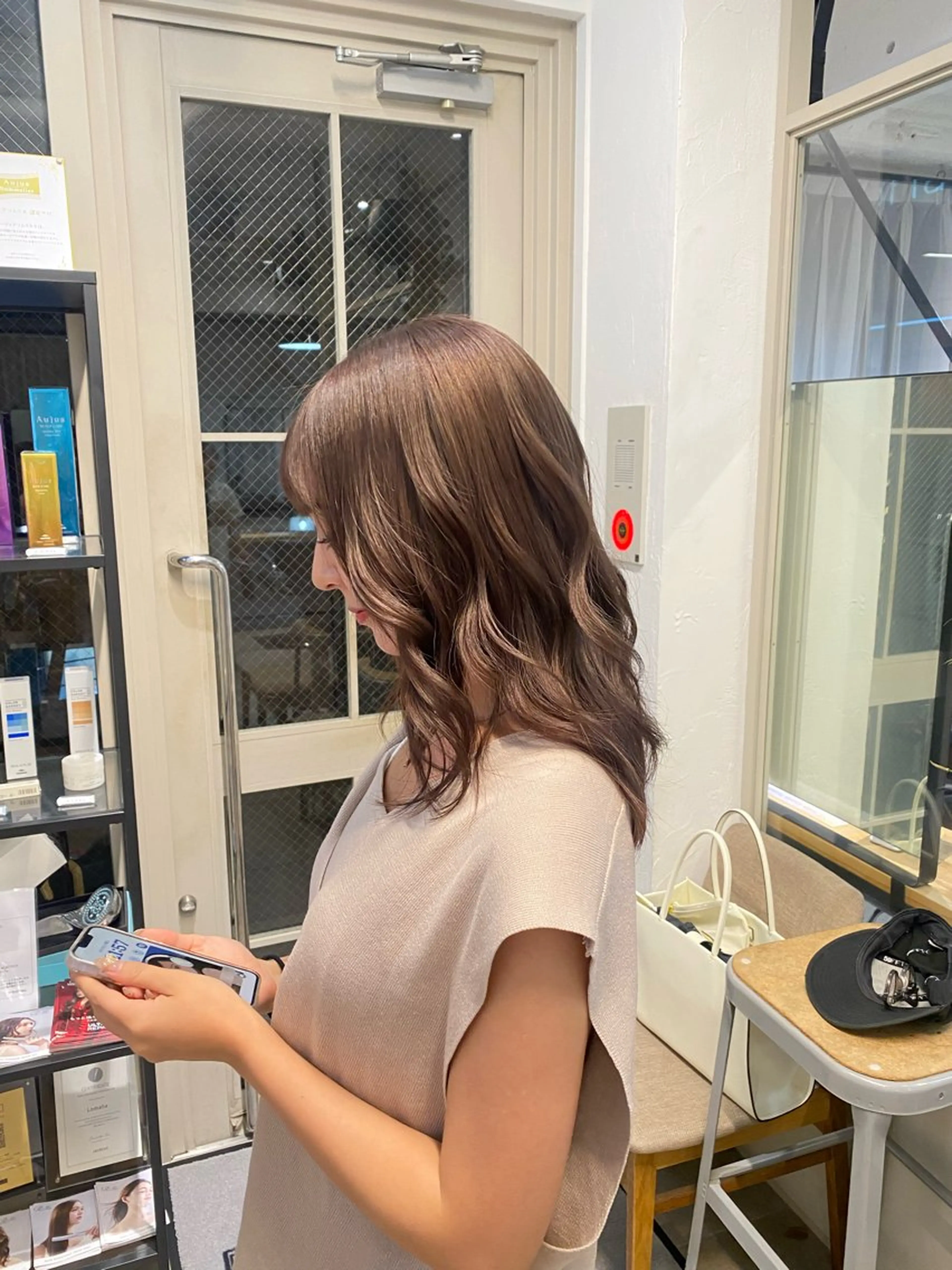 カラー ブリーチ ブラウンカラー 透明感カラー ヘアカラー Lomalia hayaのヘアスタイル