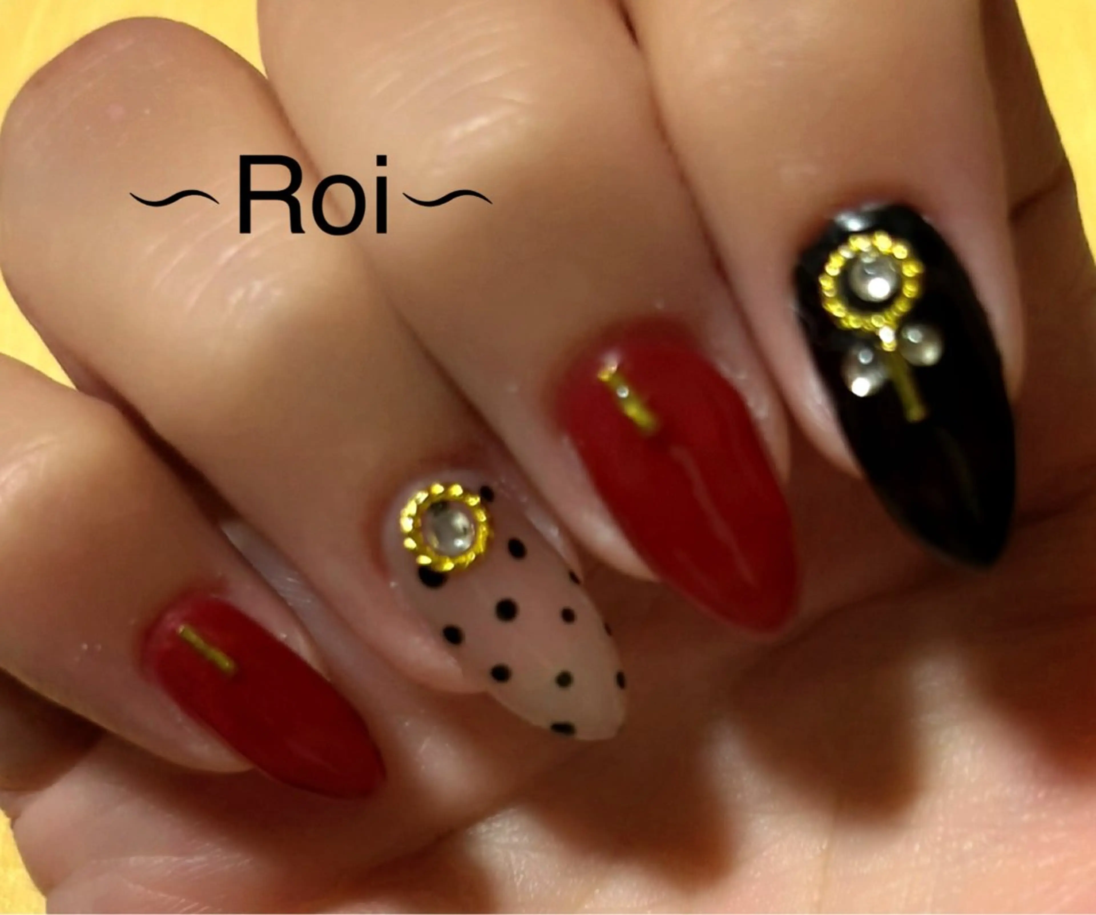 ネイル ニュアンスネイル ネイルサロン Roiのネイルデザイン