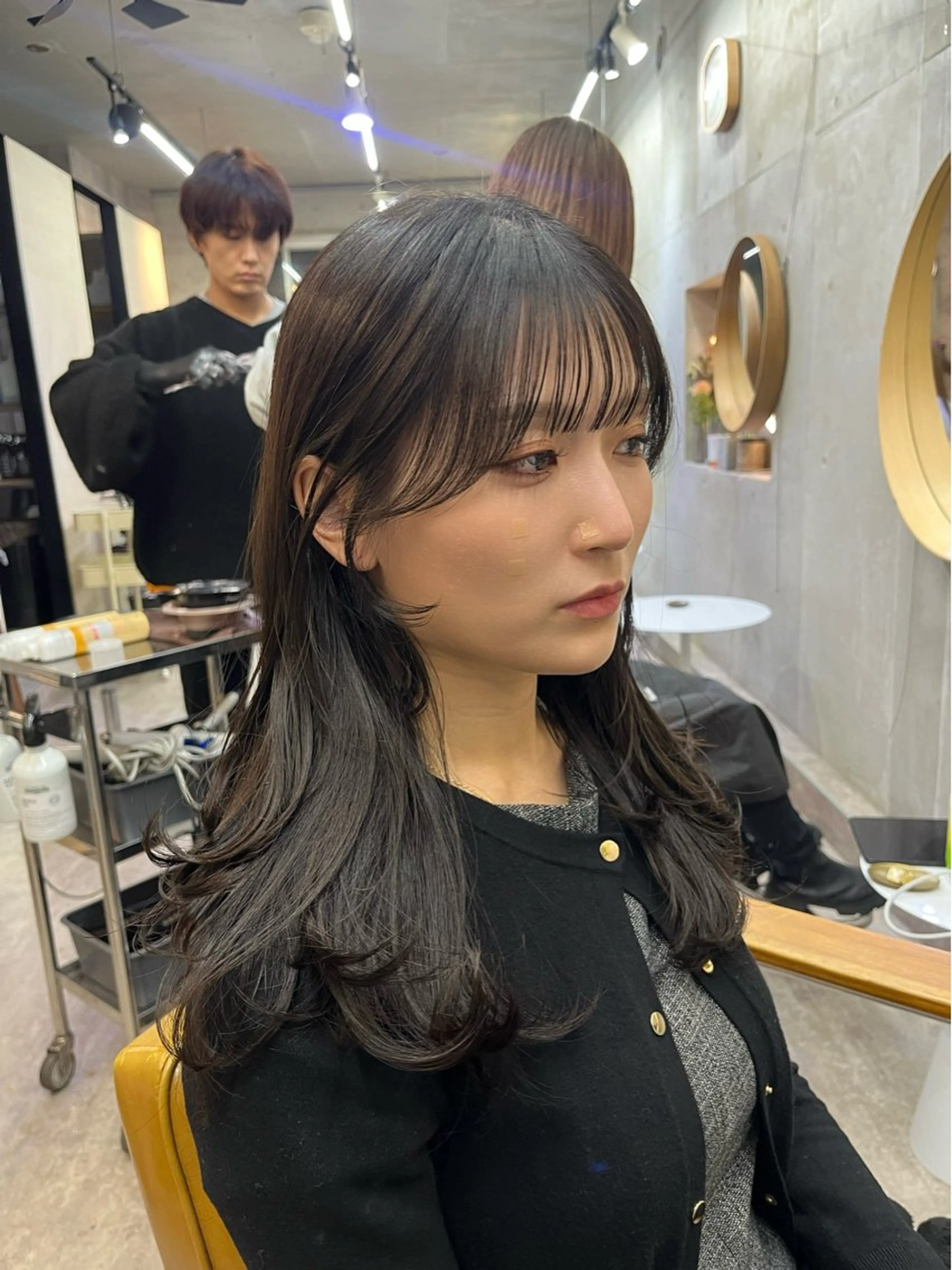 セミロング カラー 顔周りカット 韓国風ヘア 似合わせカット カット SALT WATER所属・🤎𝐌𝐚𝐨⌇ お悩み解決美容師🤎のヘアスタイル