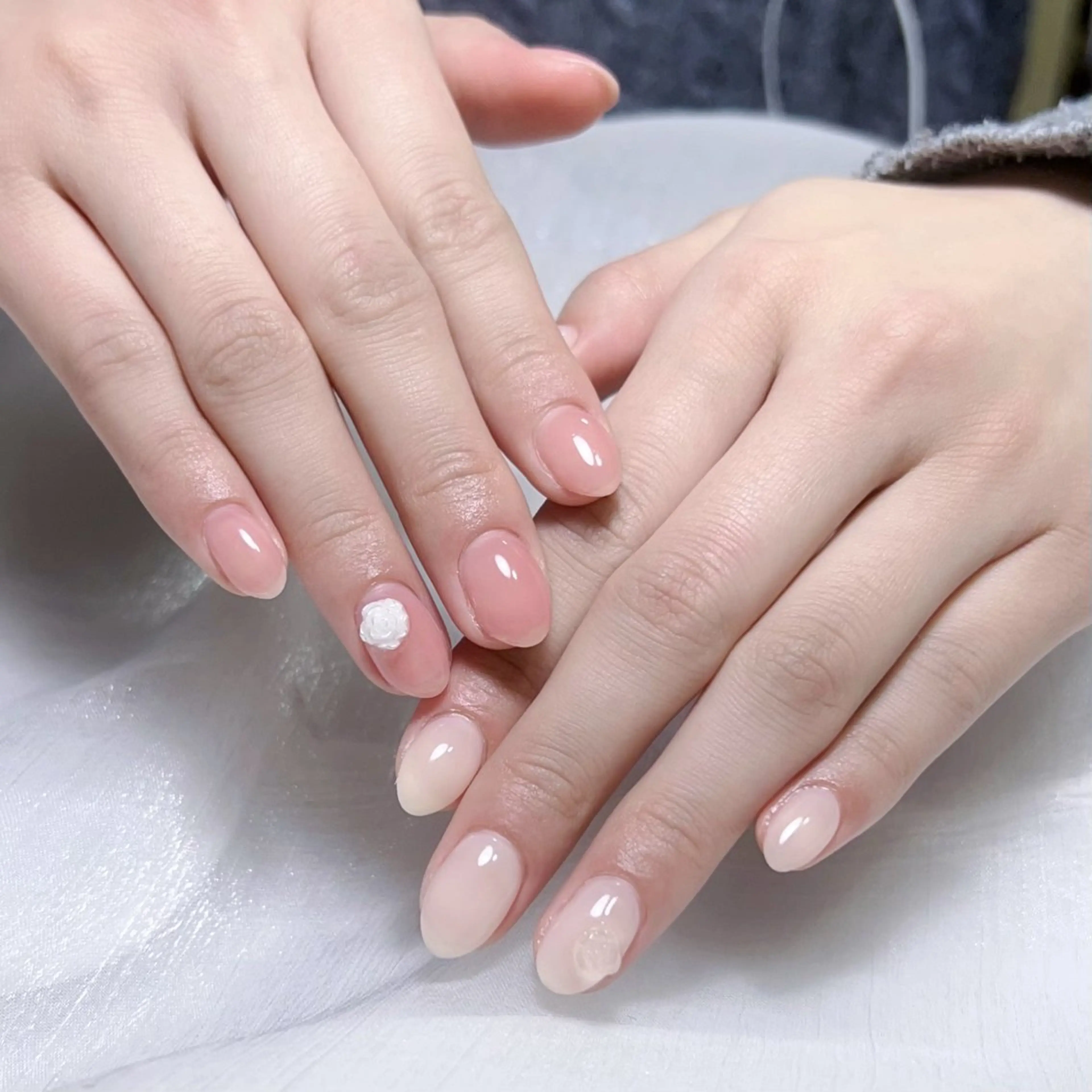 メンズ ネイル メンズ韓国風 アートネイル オーロラネイル ガーリー キラキラネイル Nail salon 木にいるのネイルデザイン