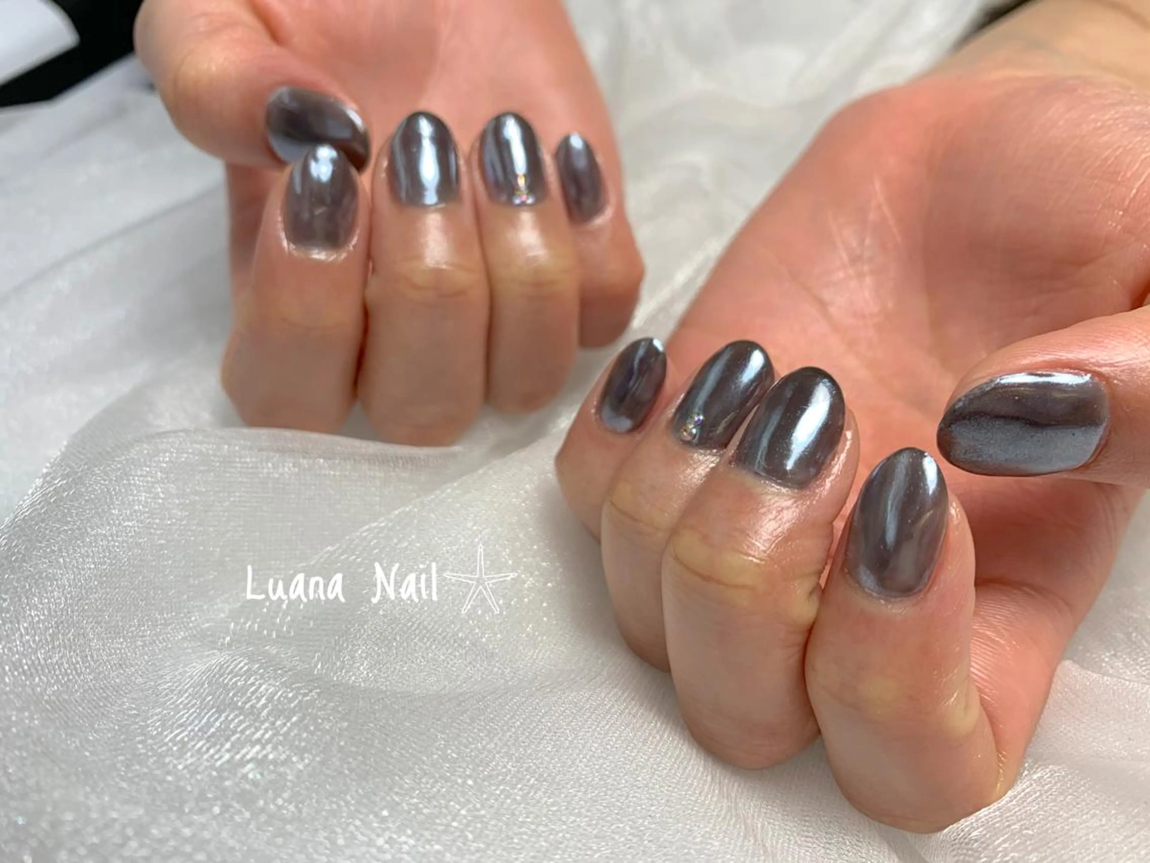 ネイル ホワイト ハンドネイル BeauJu by Luana Nail所属・BeauJu by Luana Nailのネイルデザイン