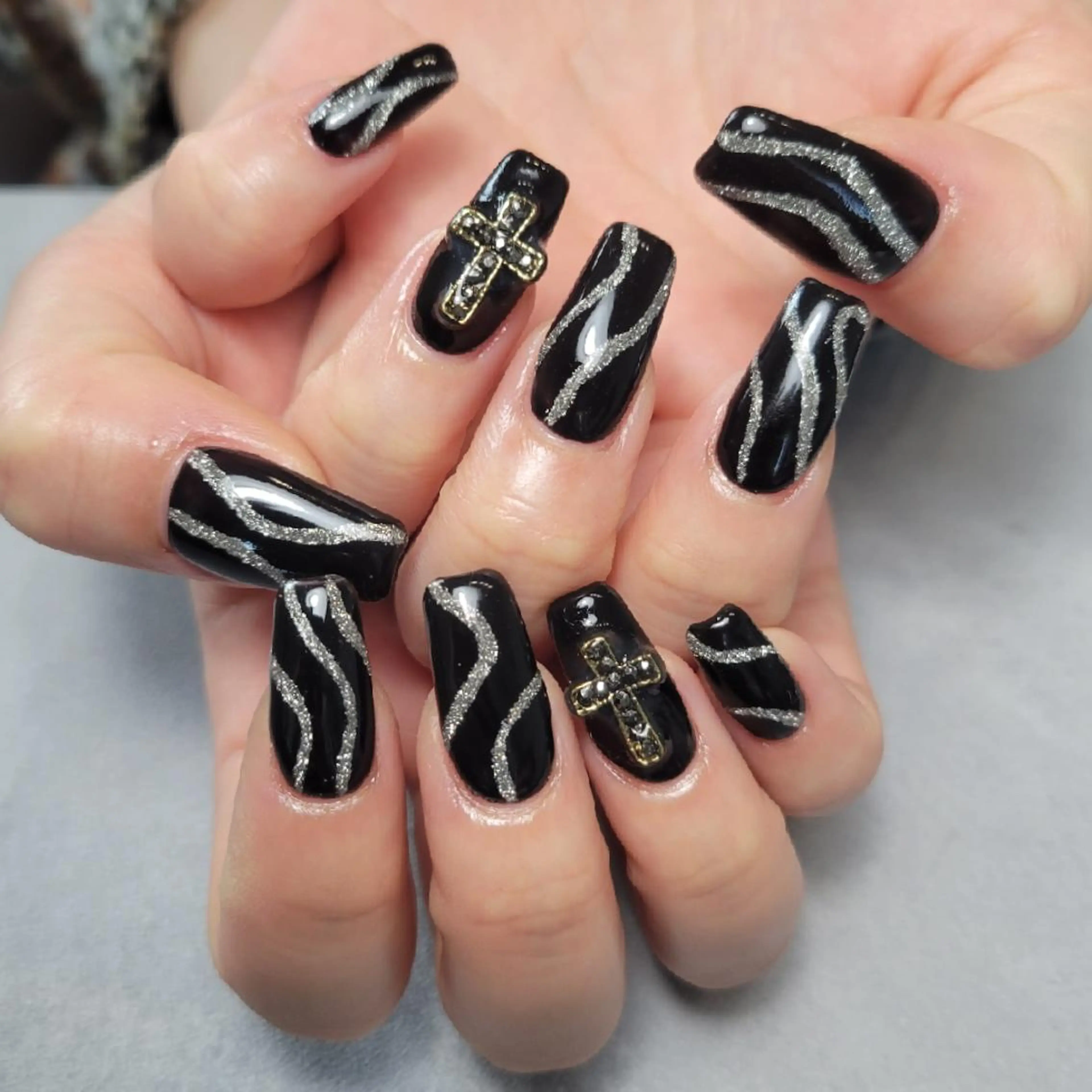 ネイル スカルプネイル ハンドネイル ハンドケア MU5-nail 金山ネイルサロンのネイルデザイン
