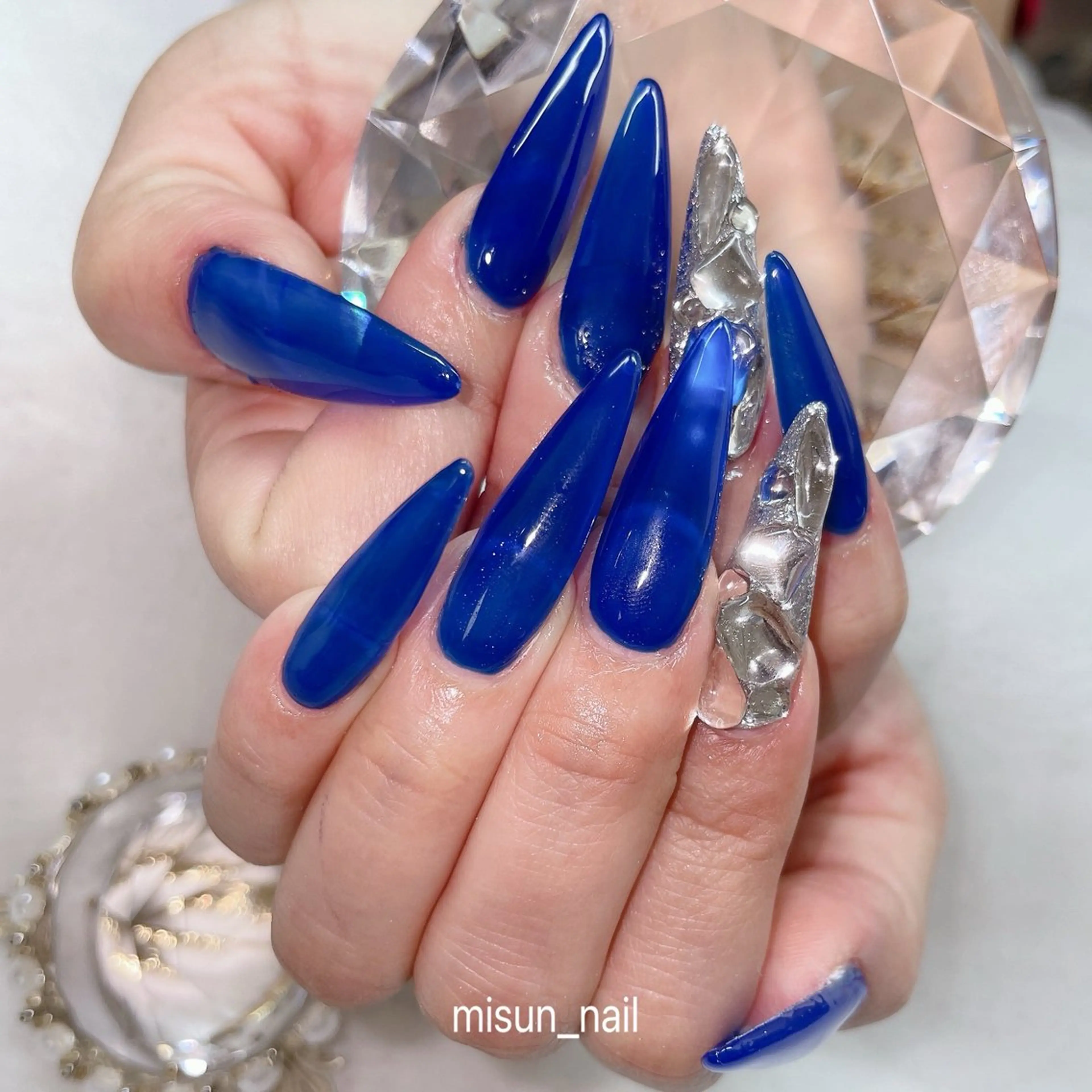 ネイル アートネイル オーロラネイル チークネイル 長さ出し フラッシュネイル misun_ nailのネイルデザイン