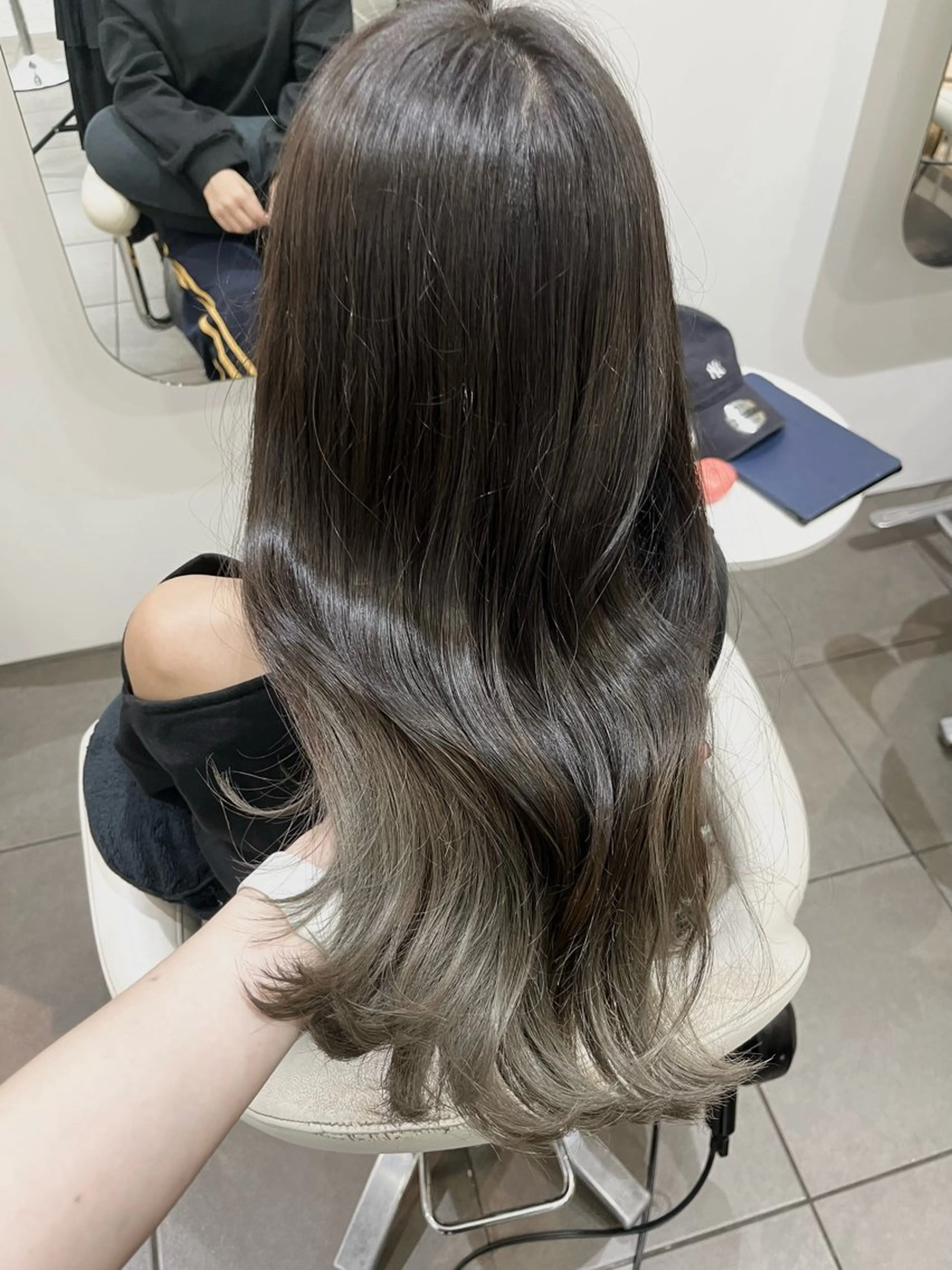 ロング カラー レイヤー／ボブ/艶髪 🎀ENA🎀のヘアスタイル