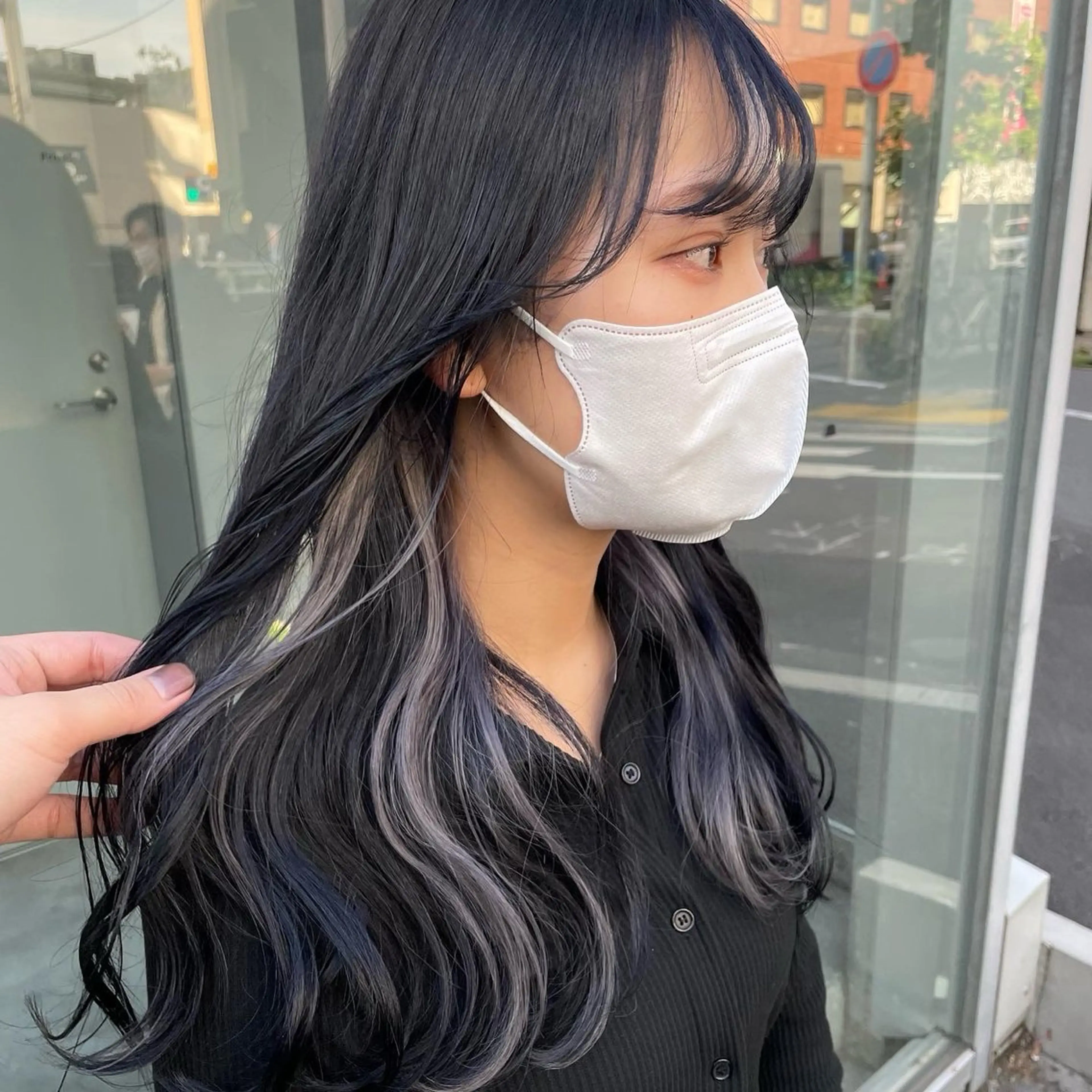 ロング ヘアカラー 🦋韓国風カラー🦋 こうせい原宿のヘアスタイル