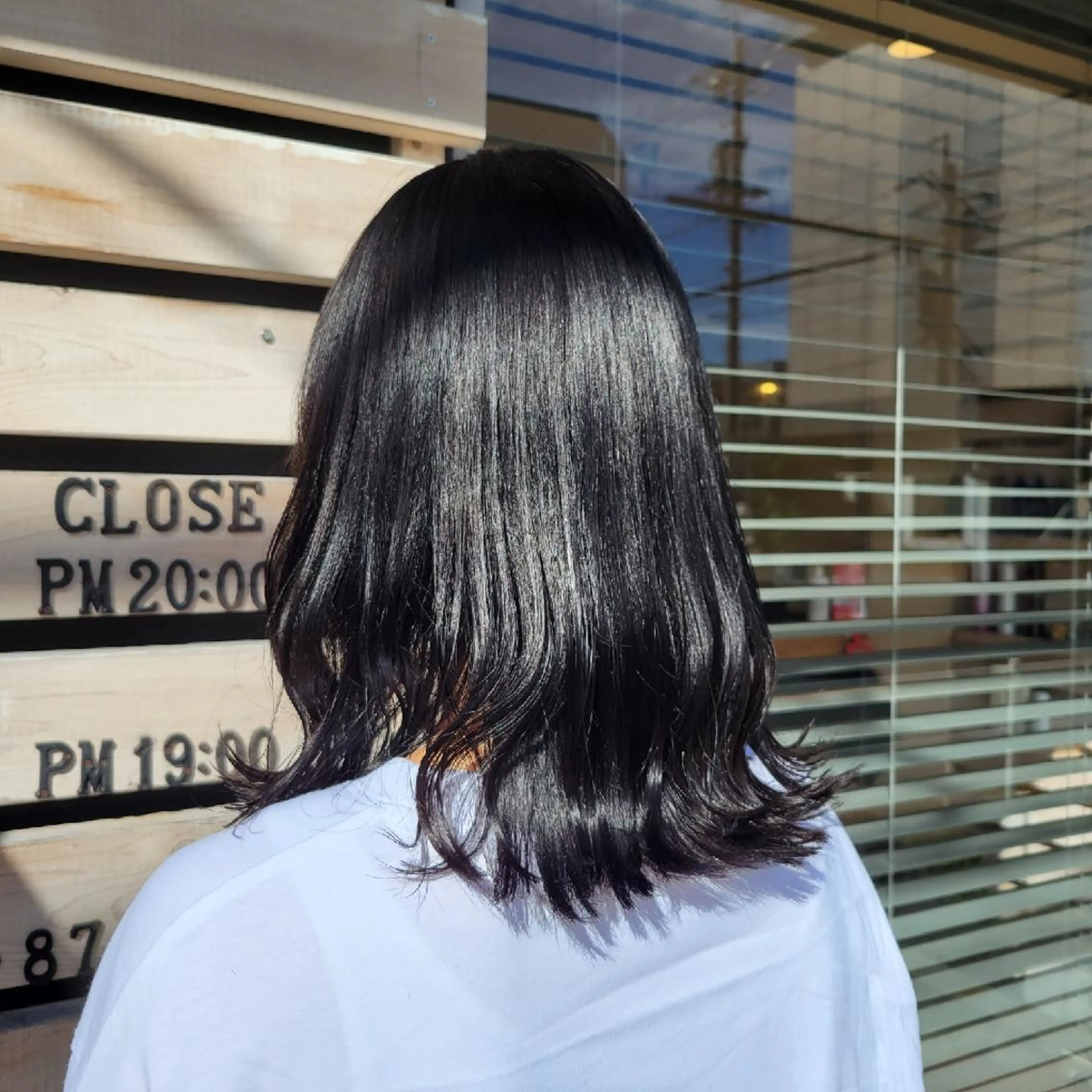 ミディアム カラー な ほのヘアスタイル