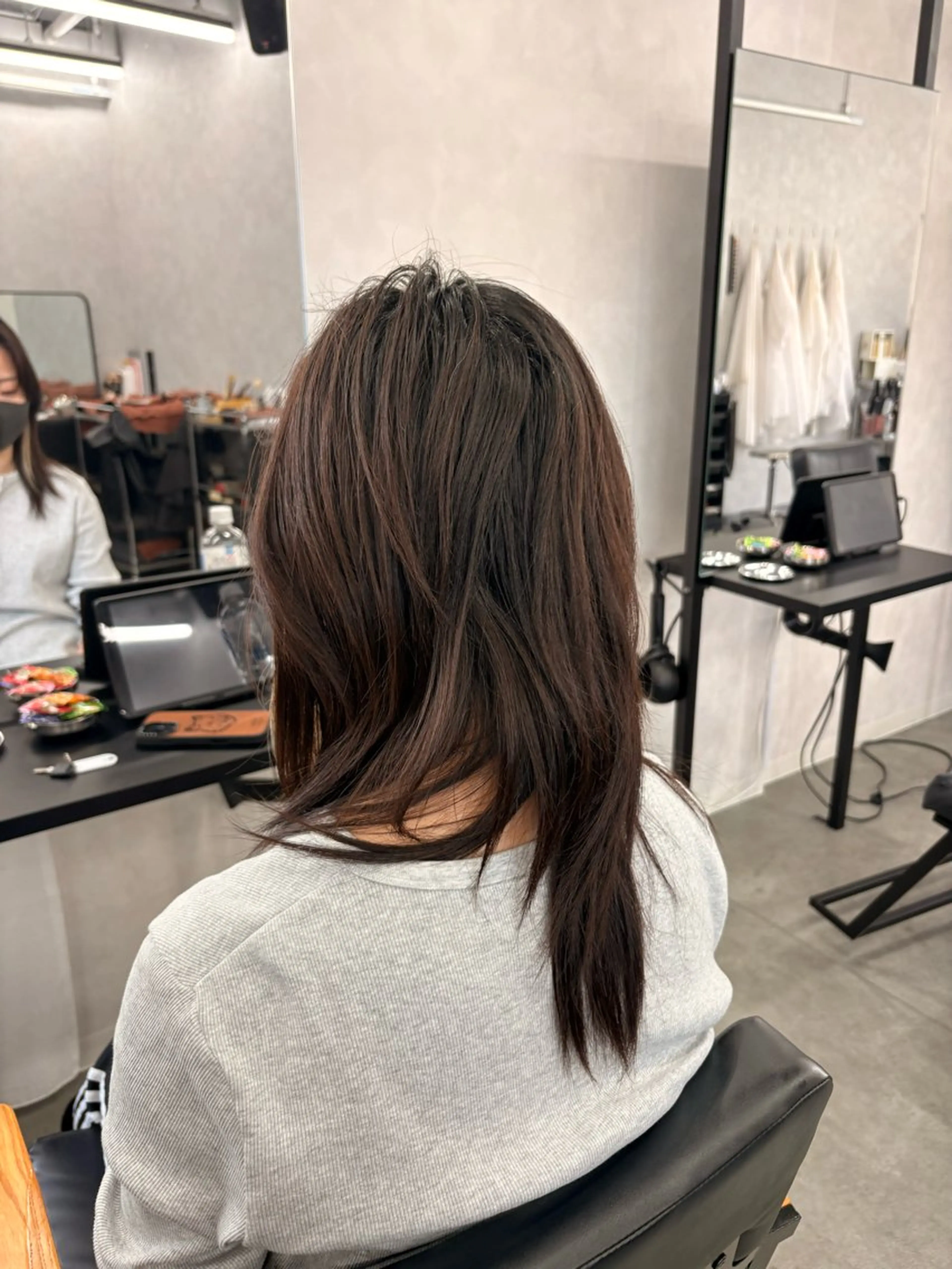 ミディアム カラー イヤリングカラー カット ヘアカラー LIV My【マイ】 髪質改善/箕面のヘアスタイル