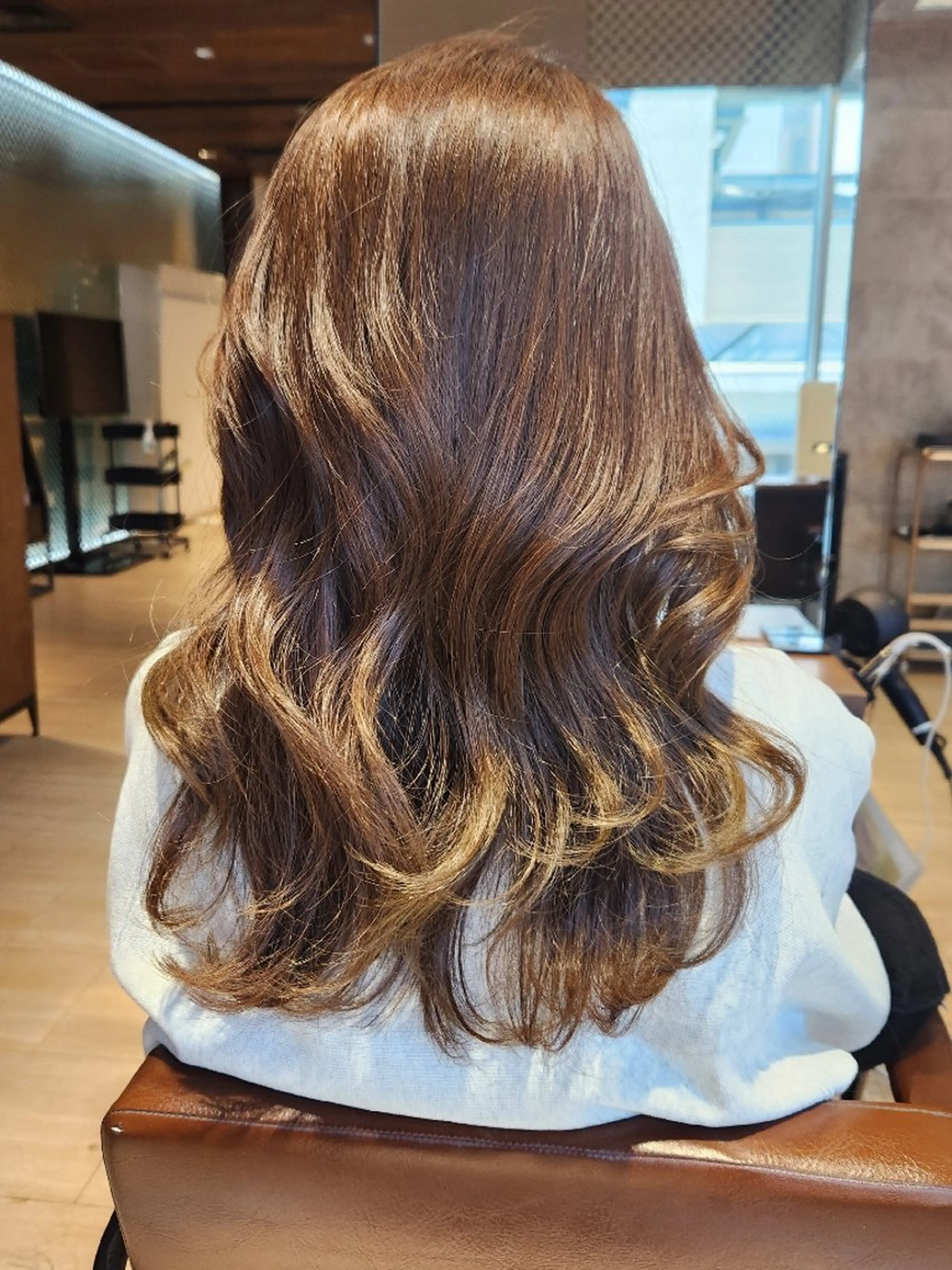 セミロング カラー カット ヘアカラー トリートメント Nanako。/韓国 ハッシュカットのヘアスタイル