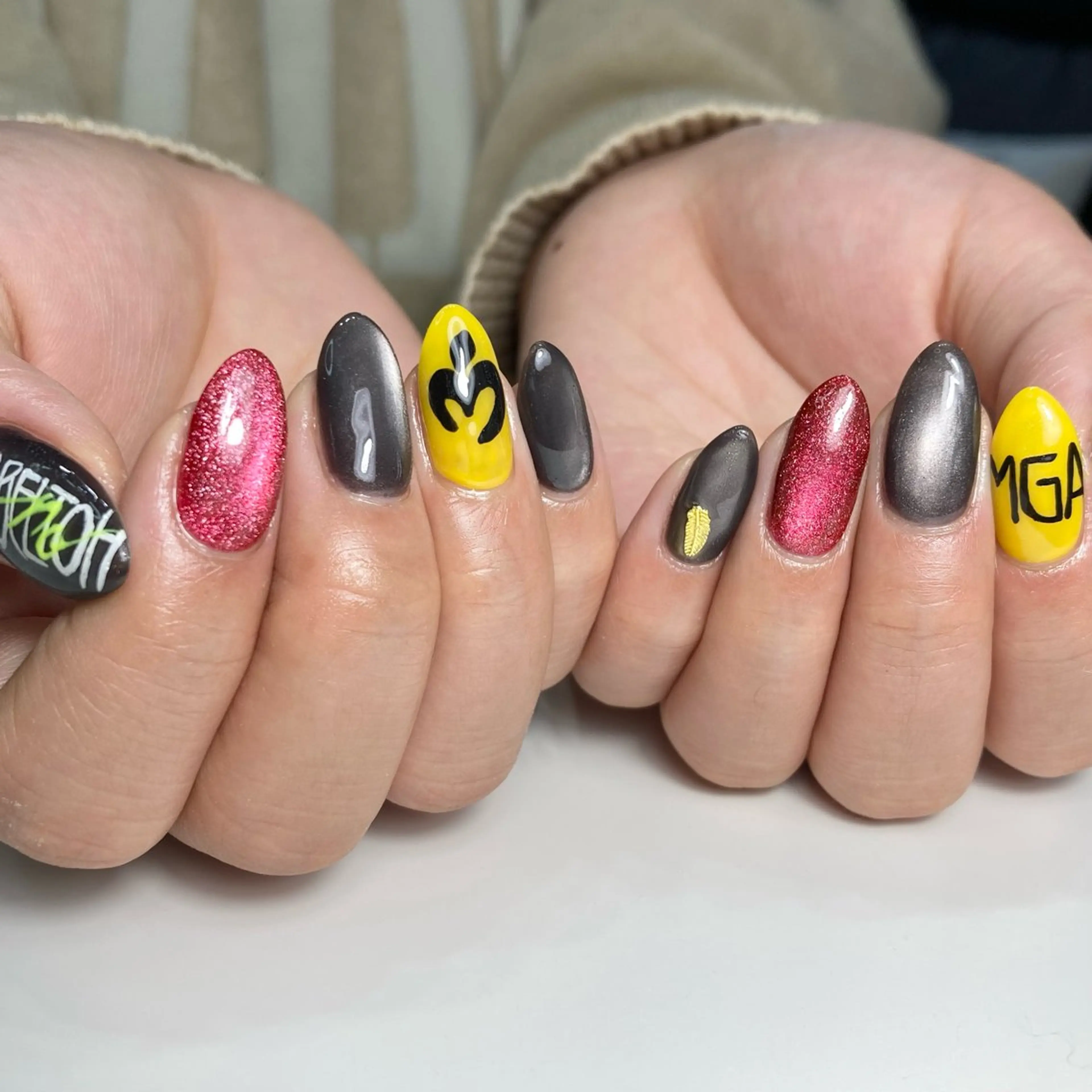 ネイル Legit nail salonのネイルデザイン