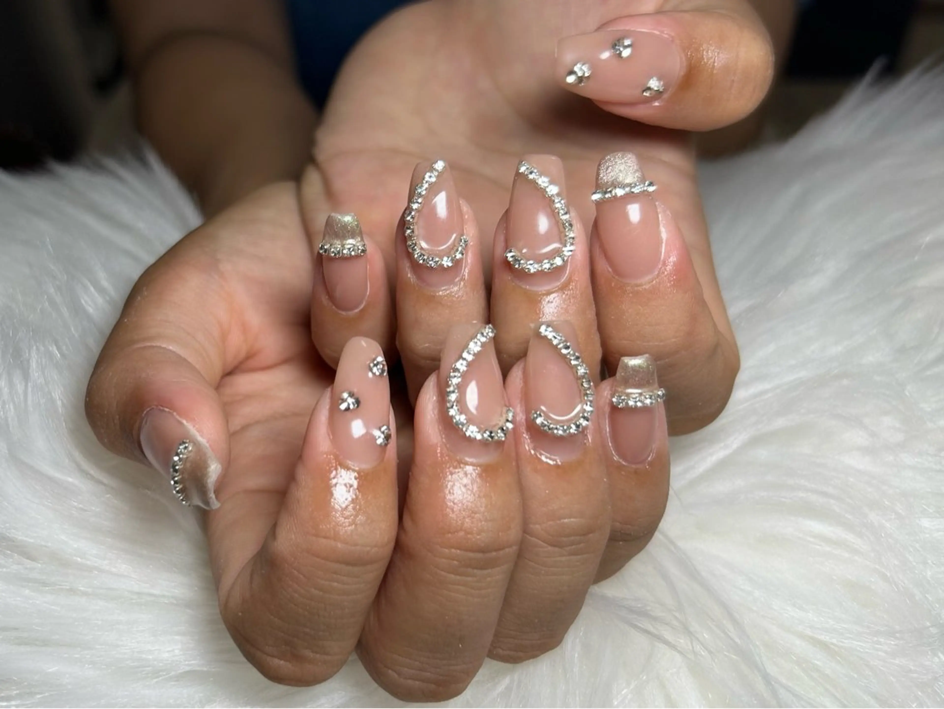 ミディアム ハンドネイル renard.所属・nail salon Renardのネイルデザイン