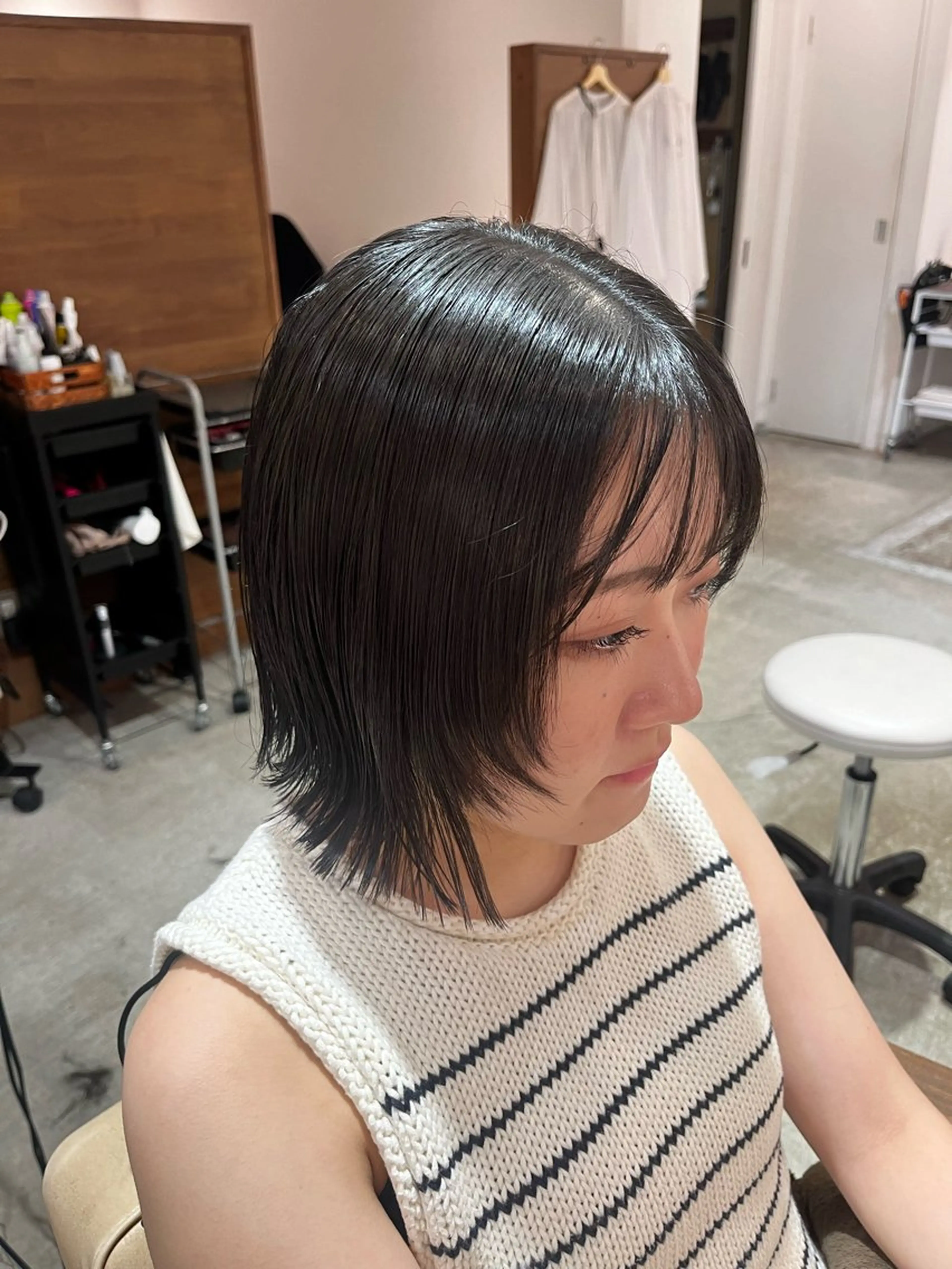 ショート 顔まわりレイヤー 顔周りカット レイヤーカット 小顔カット カット 堀内 美那のヘアスタイル