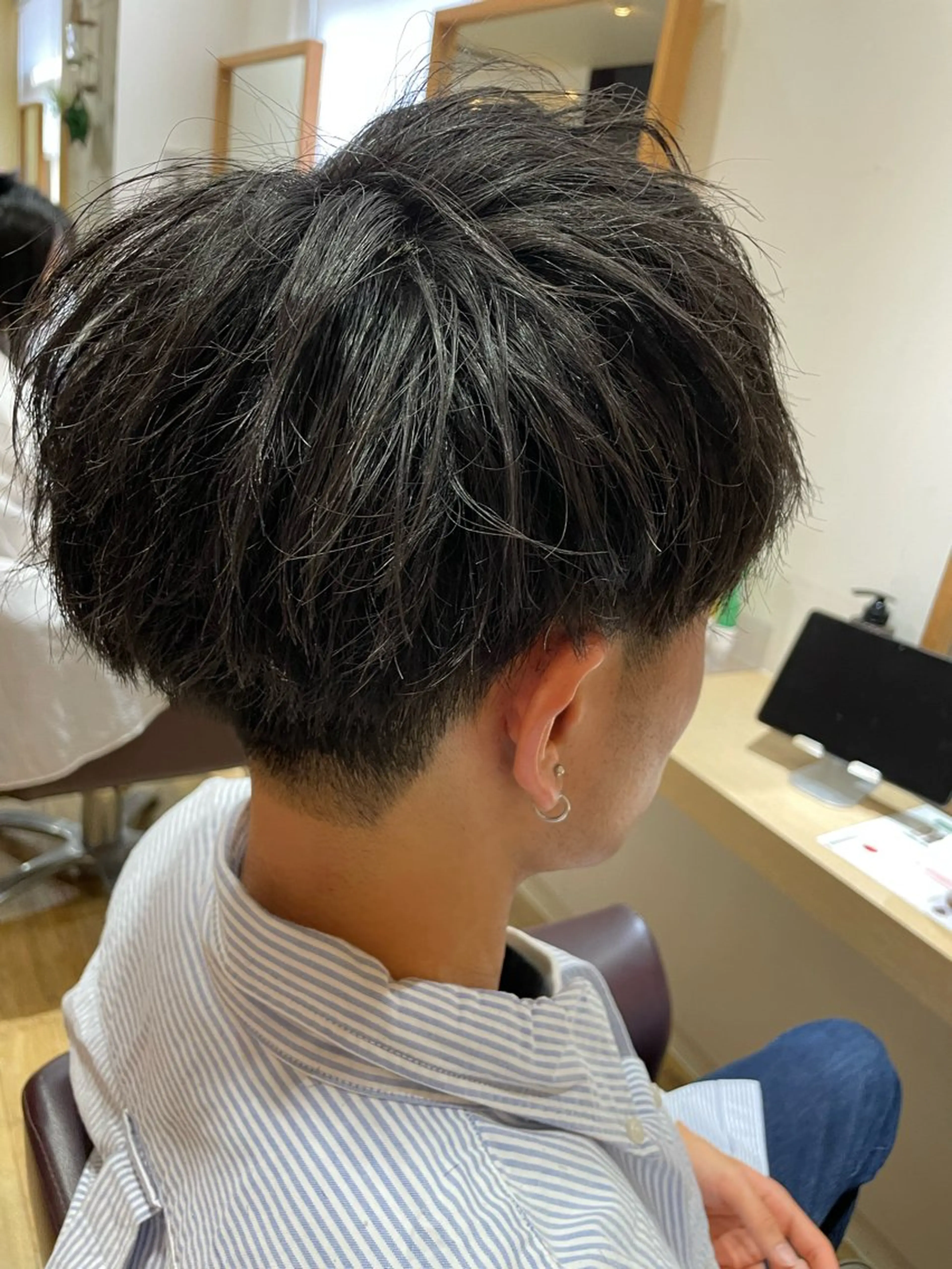 メンズ 渡部 健太のヘアスタイル