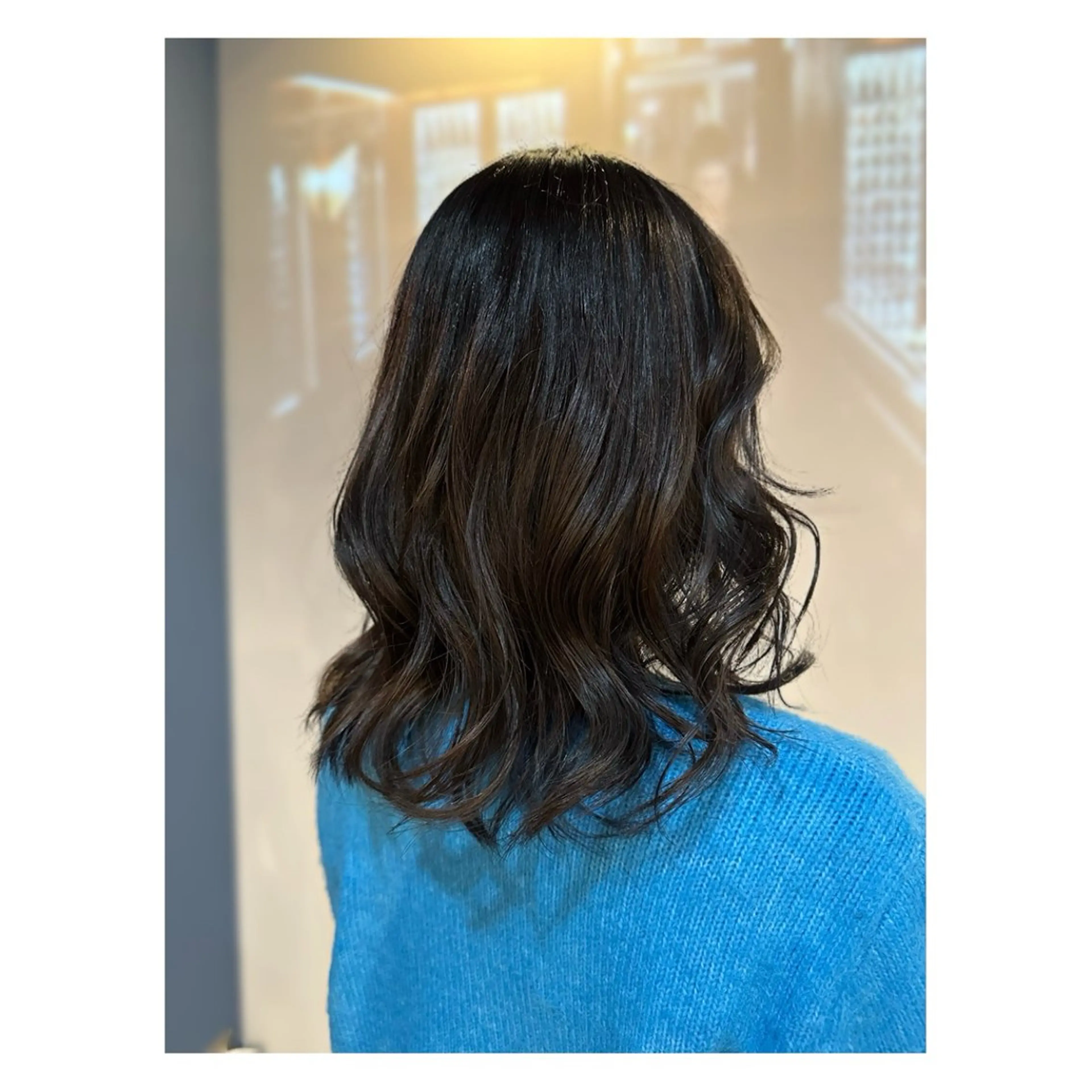 ミディアム カラー 中野 誠子のヘアスタイル