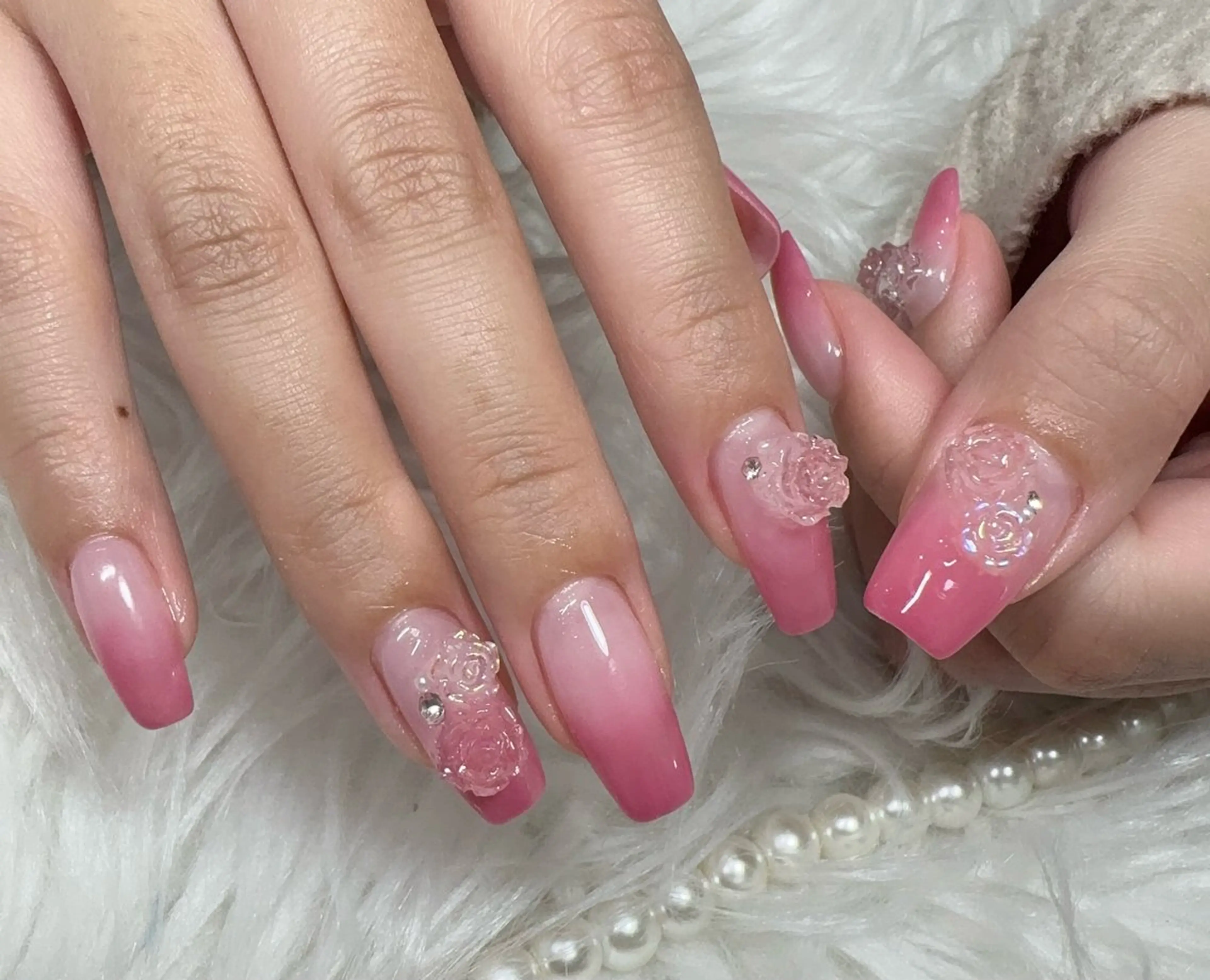 ネイル ハンドネイル &ME ネイルサロンのネイルデザイン