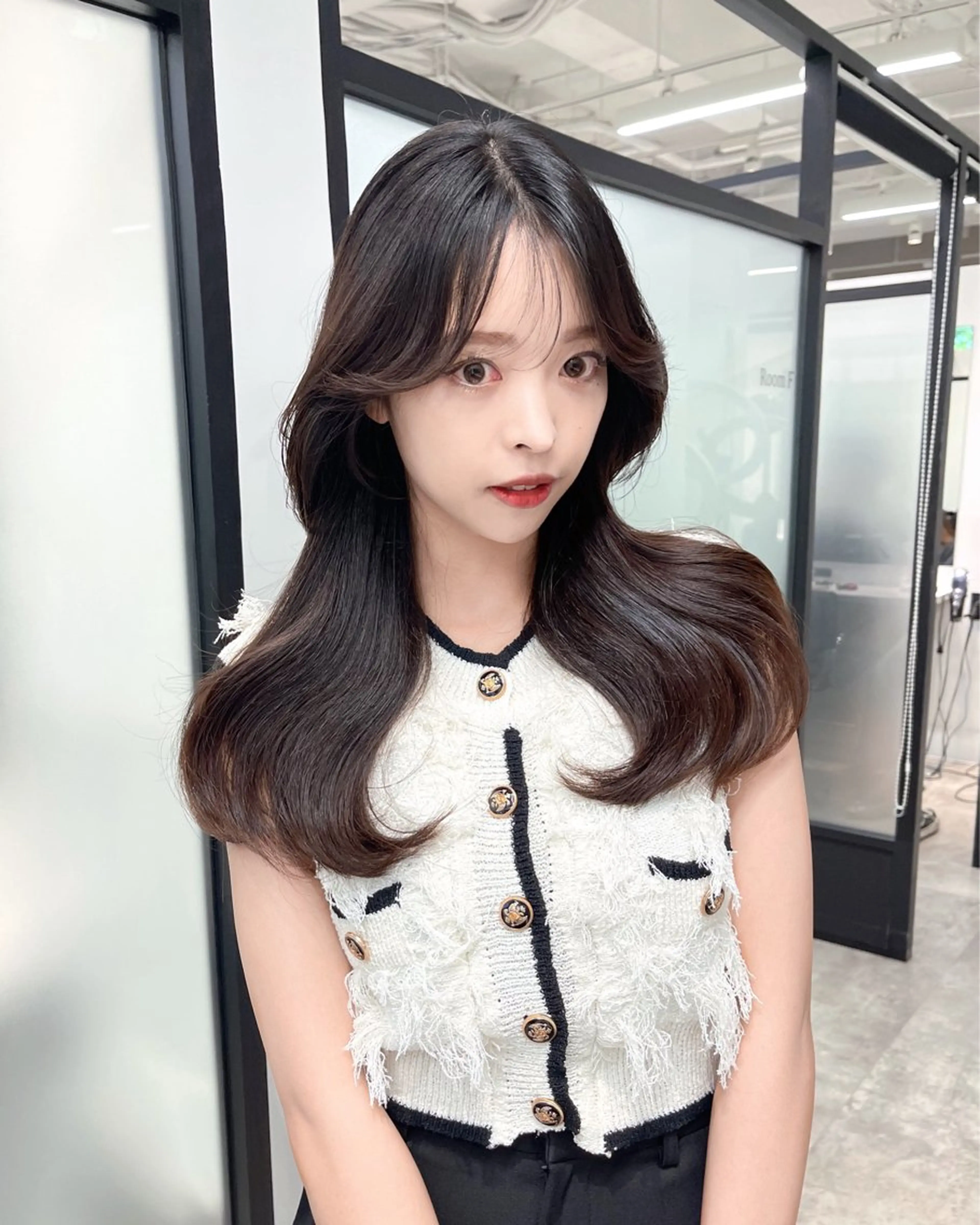 ロング 韓国風ヘア レイヤーカット カット ヘアカラー トリートメント 韓国レイヤーカット 髪質改善▫️水野有真のヘアスタイル