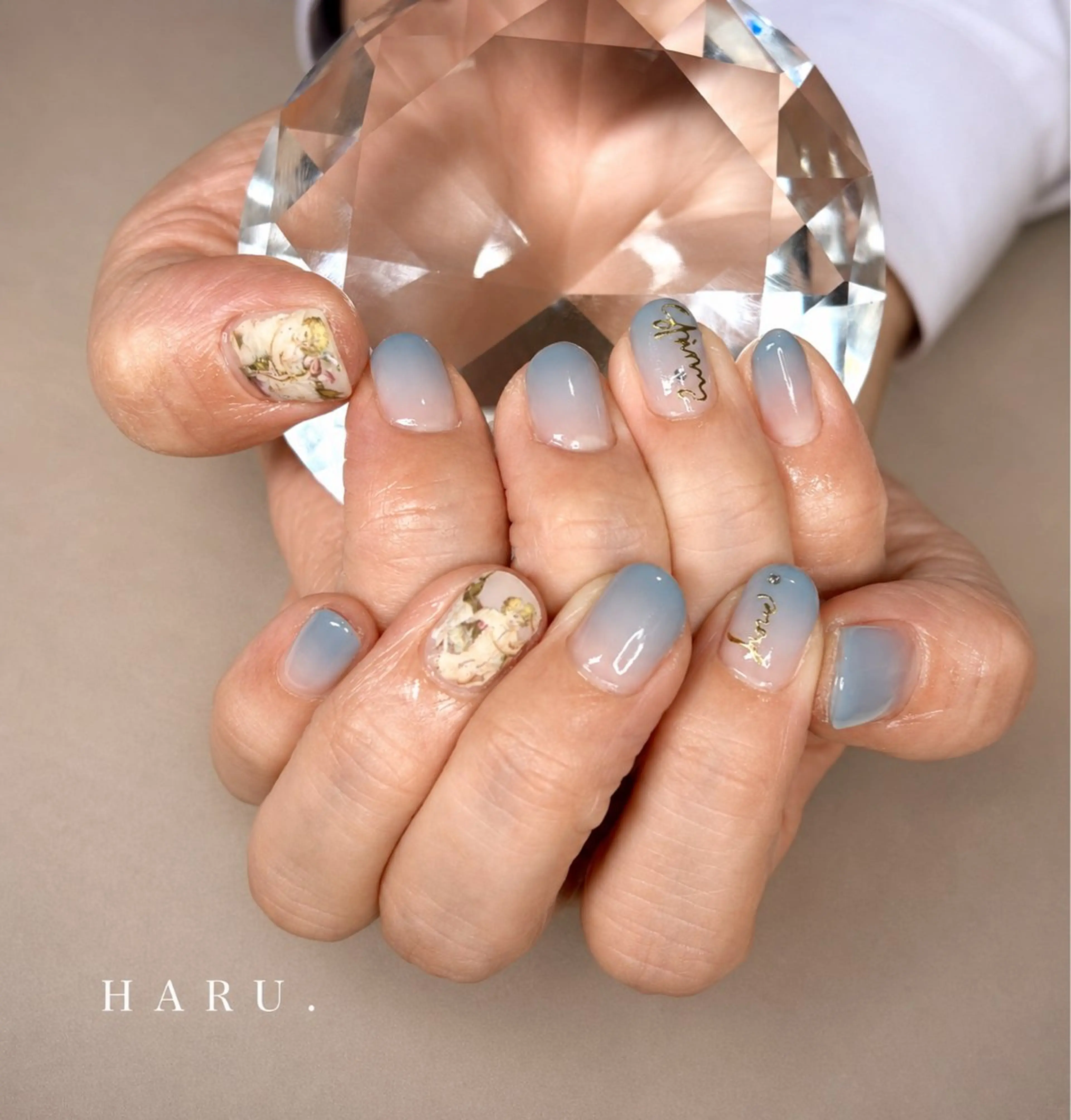 ネイル nailroom HARU.のネイルデザイン