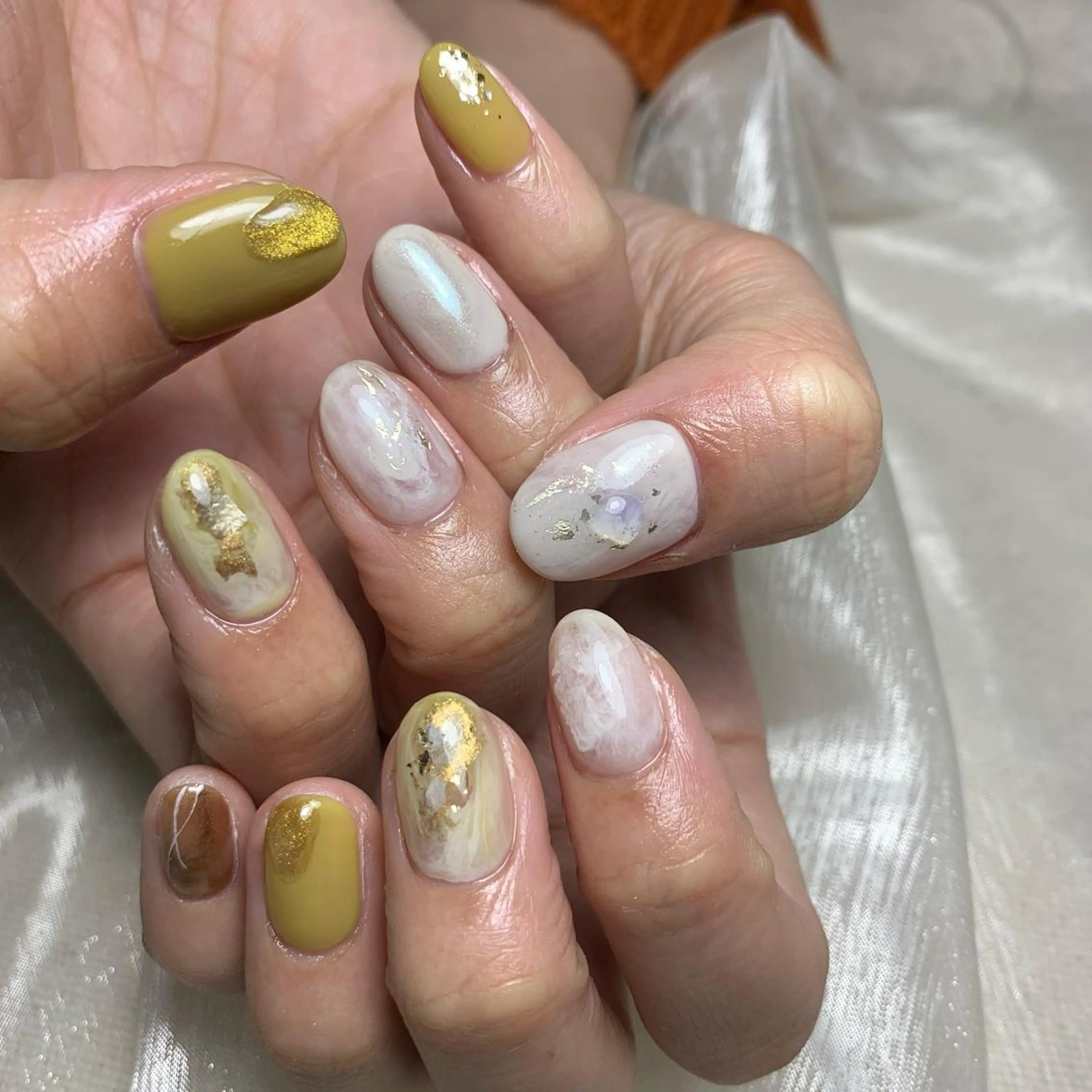 ネイル 里見 麗のネイルデザイン
